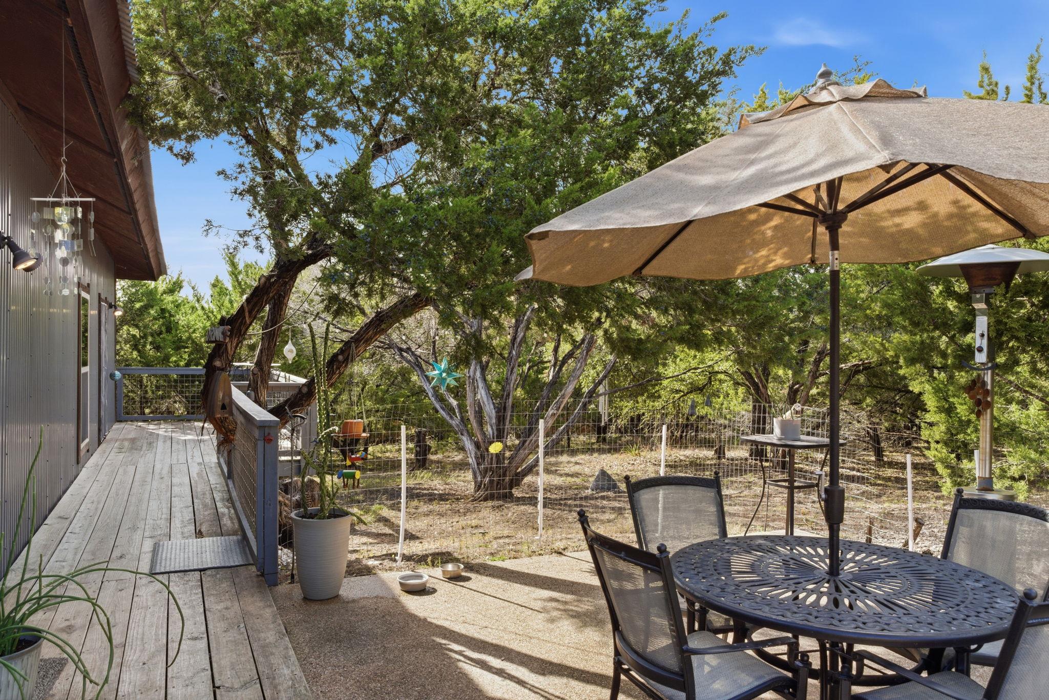 5704 Roundup Way, Lago Vista, TX 78645