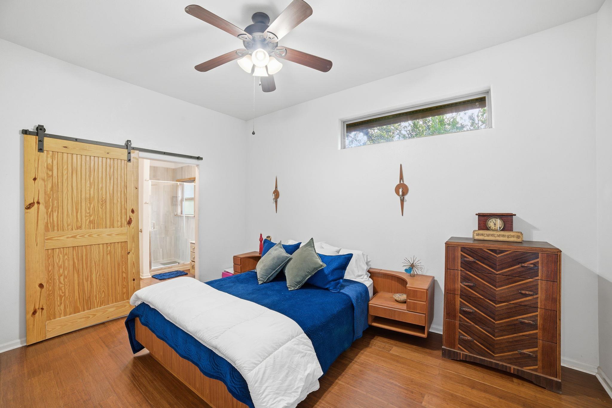 5704 Roundup Way, Lago Vista, TX 78645