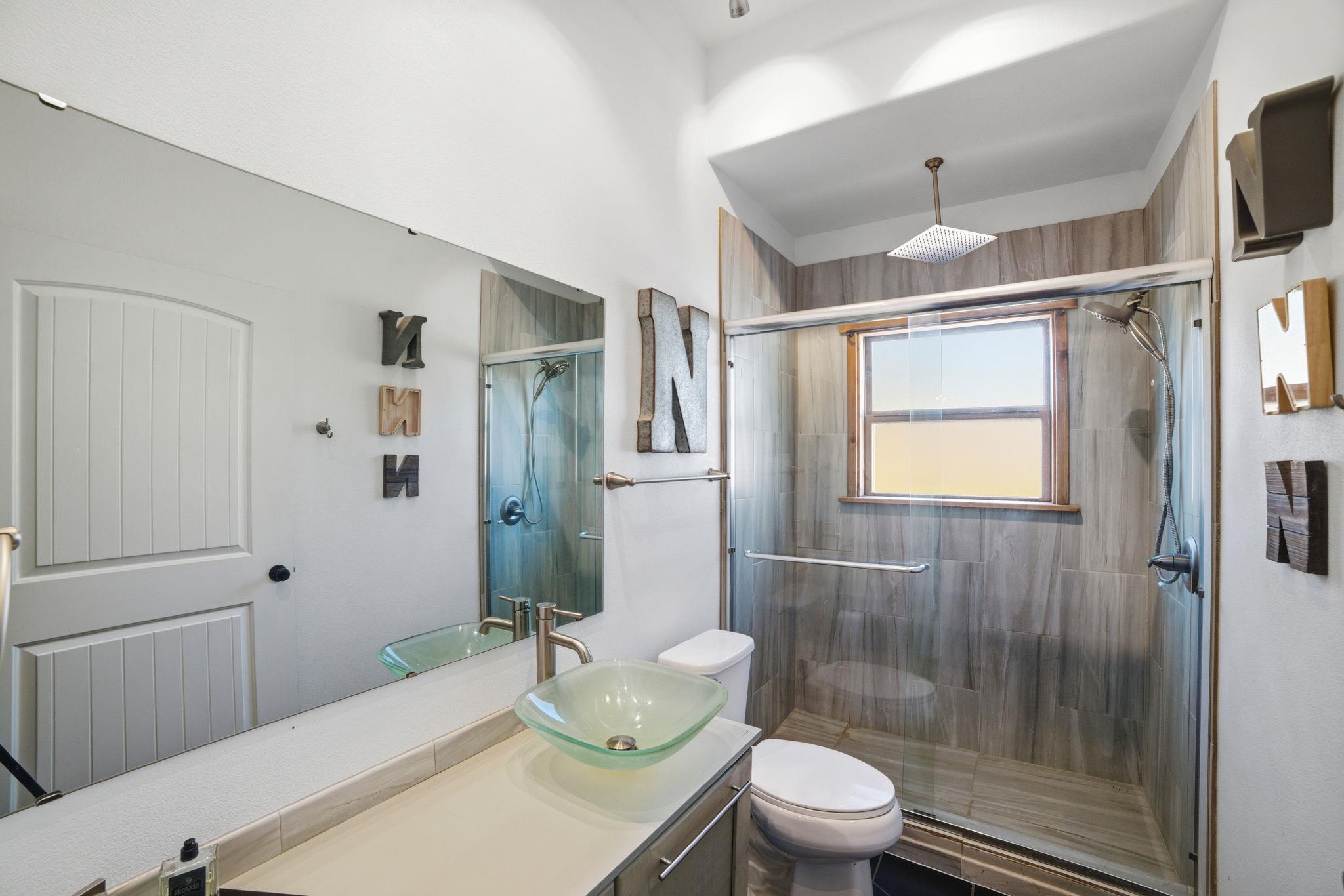 5704 Roundup Way, Lago Vista, TX 78645