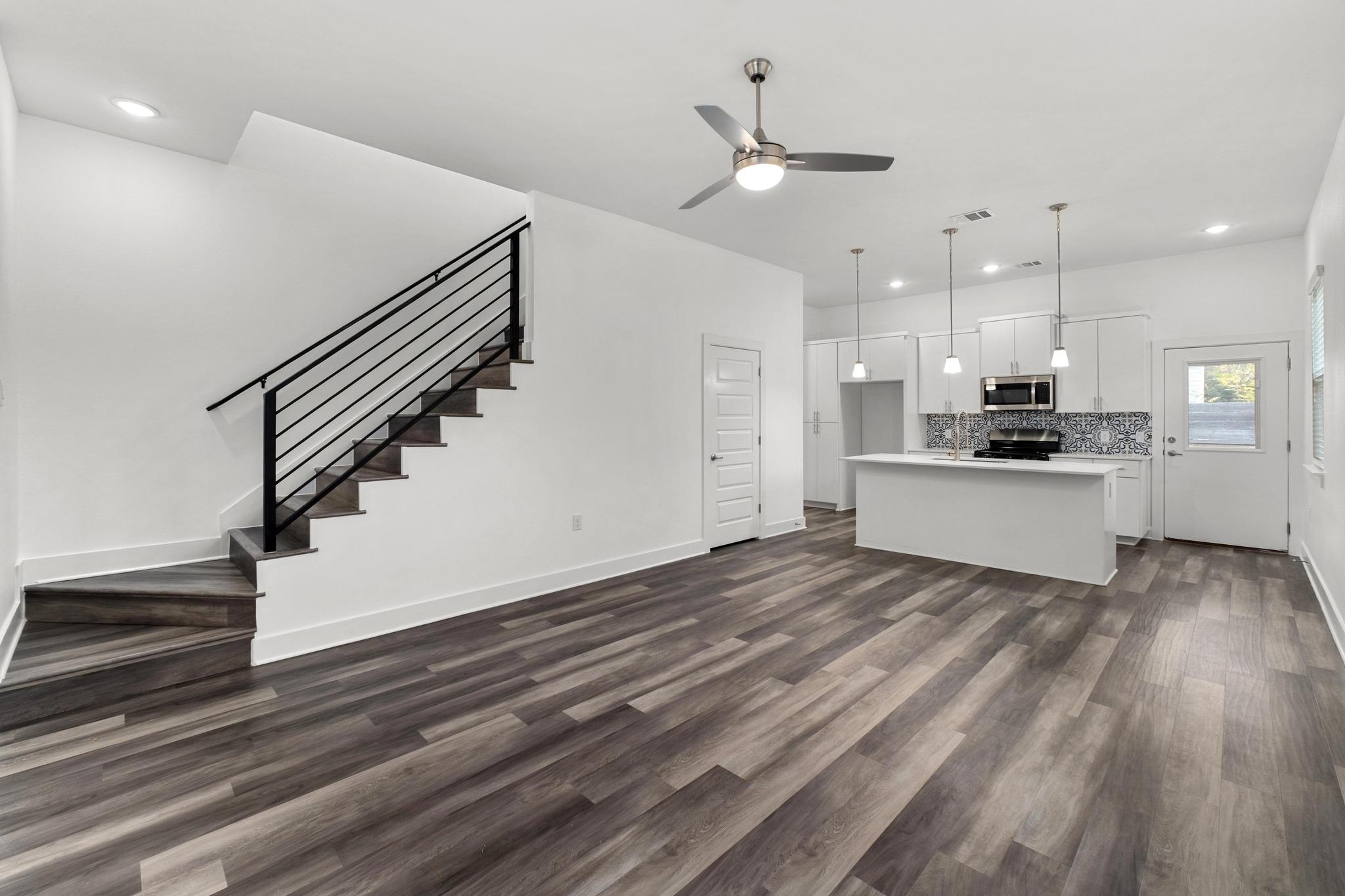 6813 SUENA Dr # 2, Austin, TX 78741