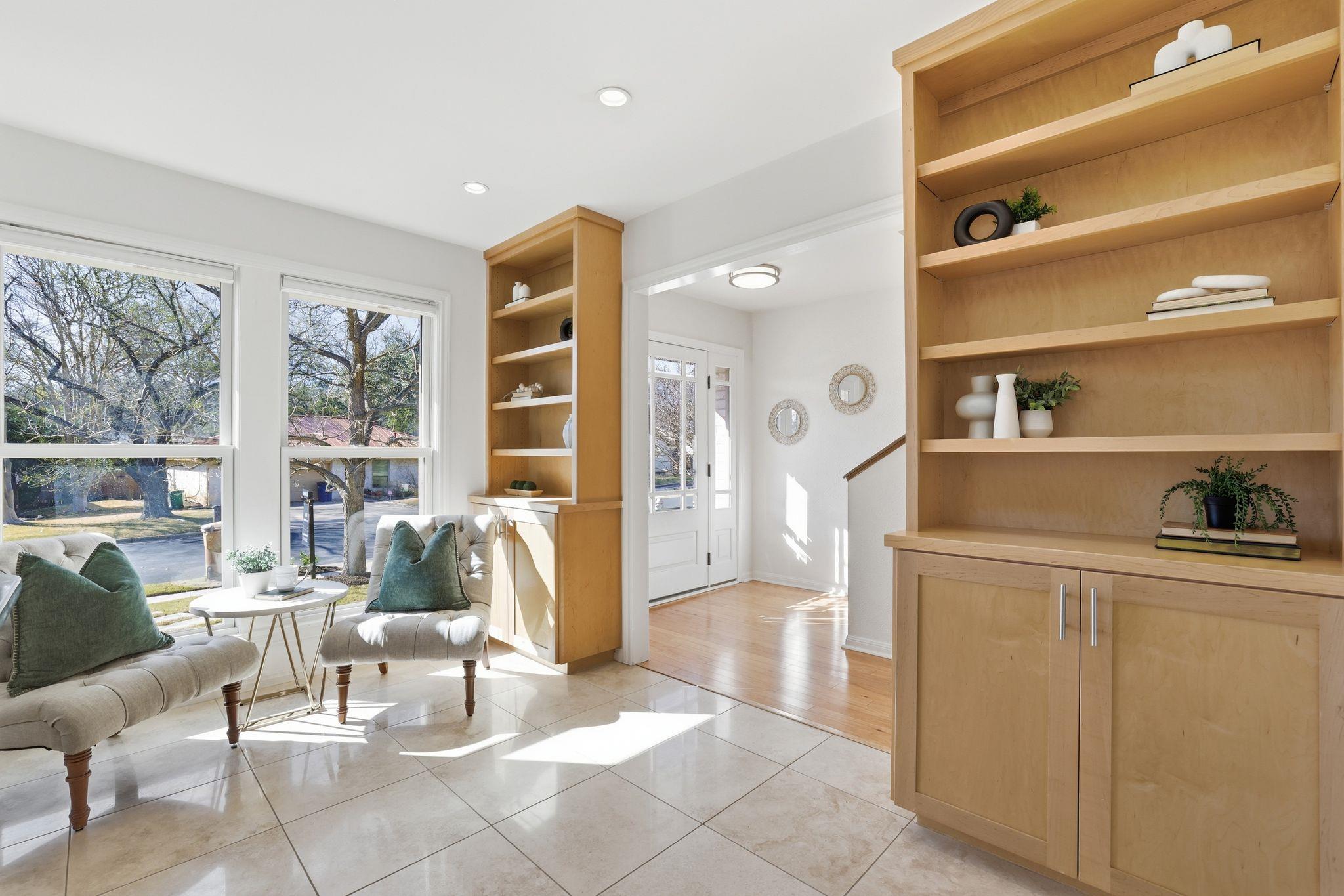 3500 Peregrine Falcon Dr, Austin, TX 78746