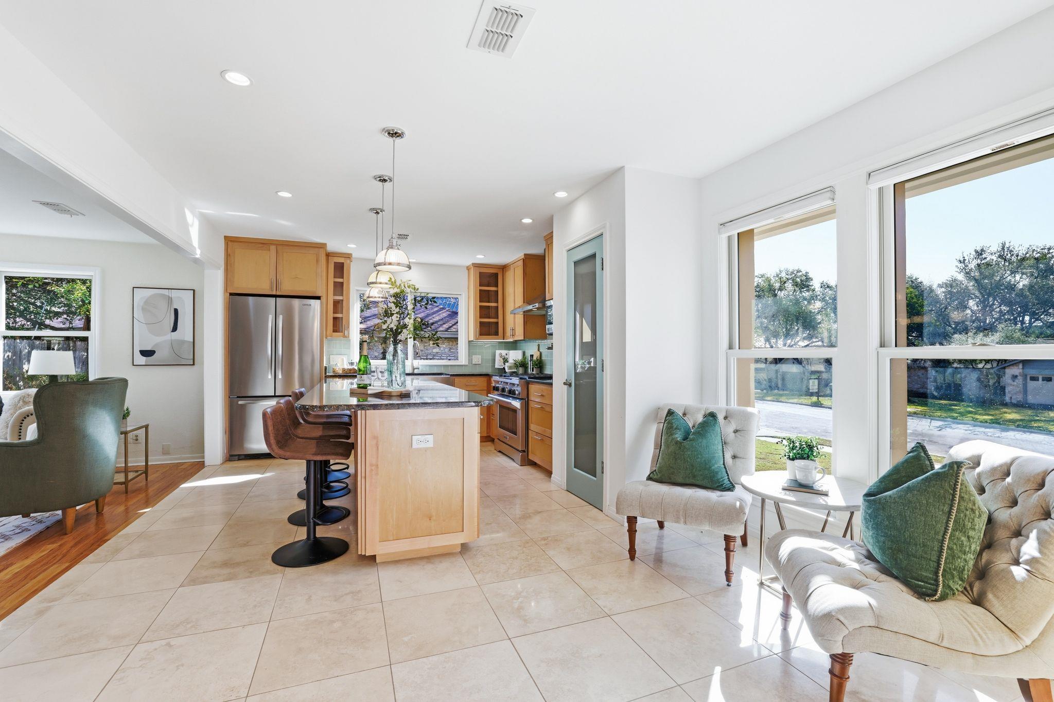 3500 Peregrine Falcon Dr, Austin, TX 78746