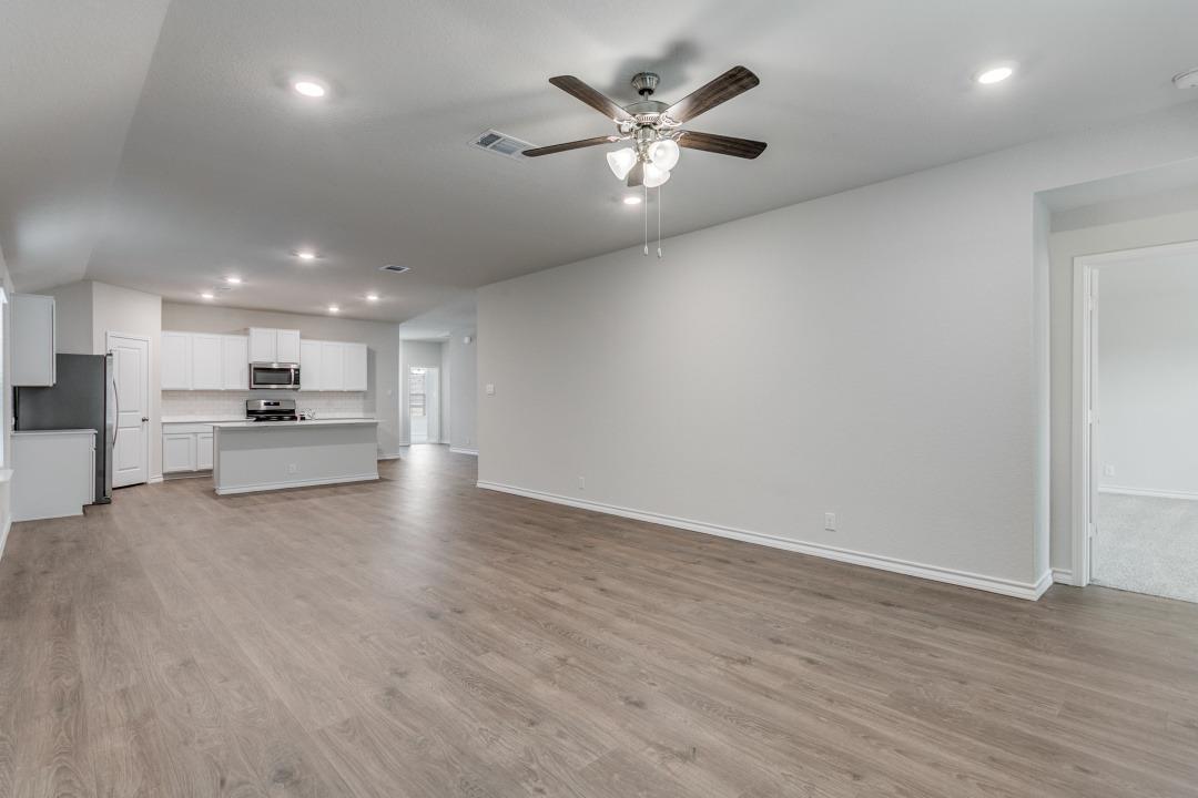 21042 Gravel Keep Dr, San Antonio, TX 78266