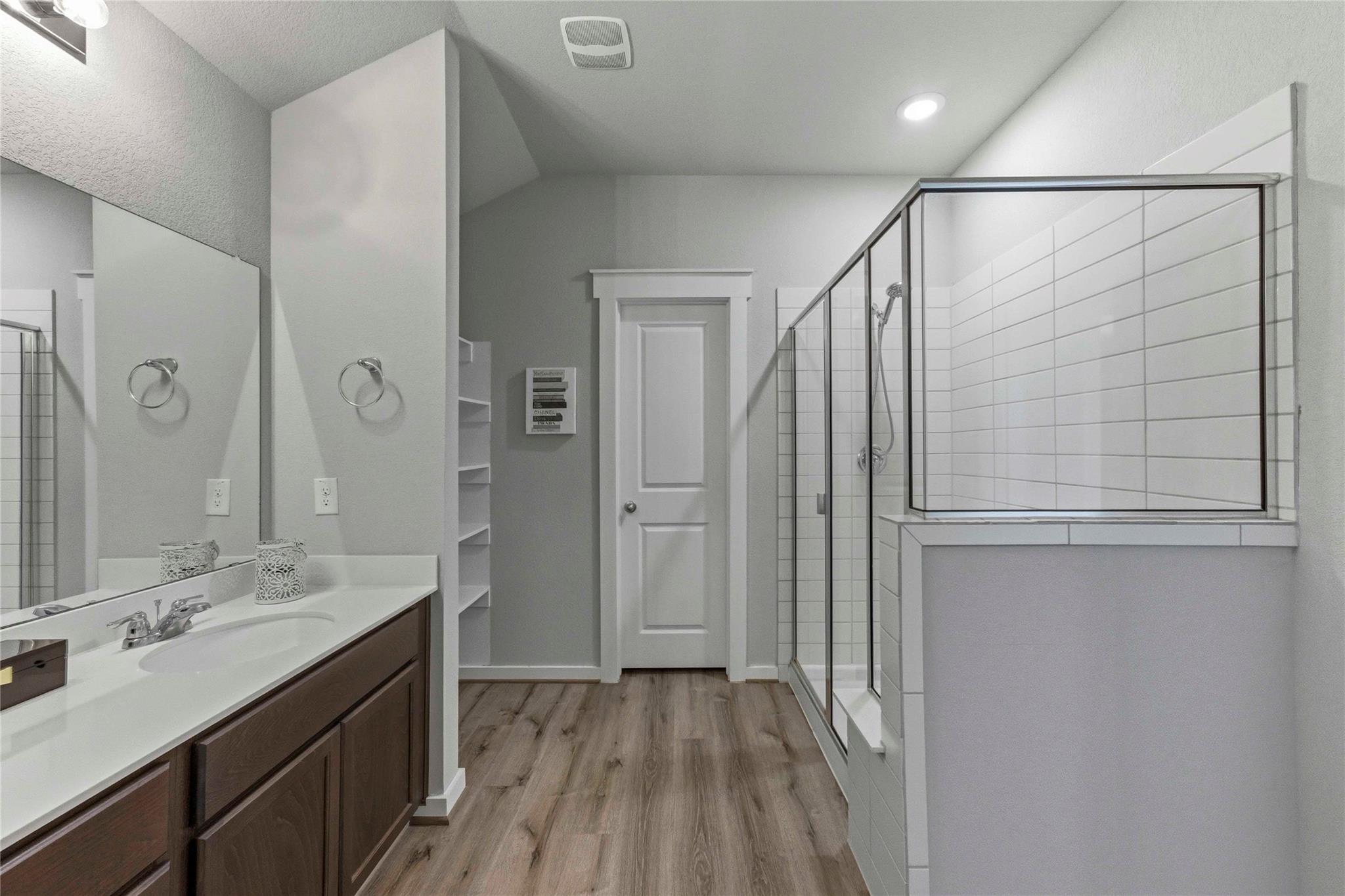 17203 Leafroller Dr # B, Pflugerville, TX 78660