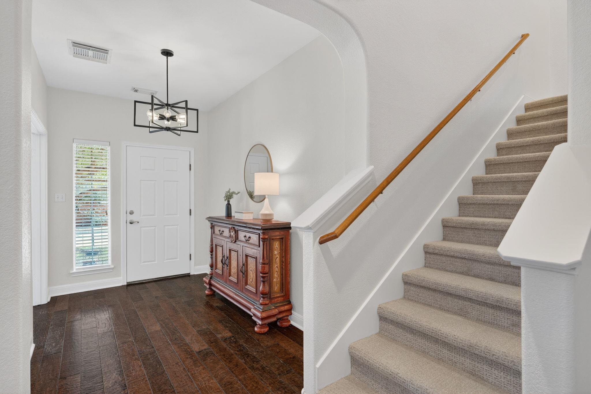 7504 Moon Rock Rd, Austin, TX 78739