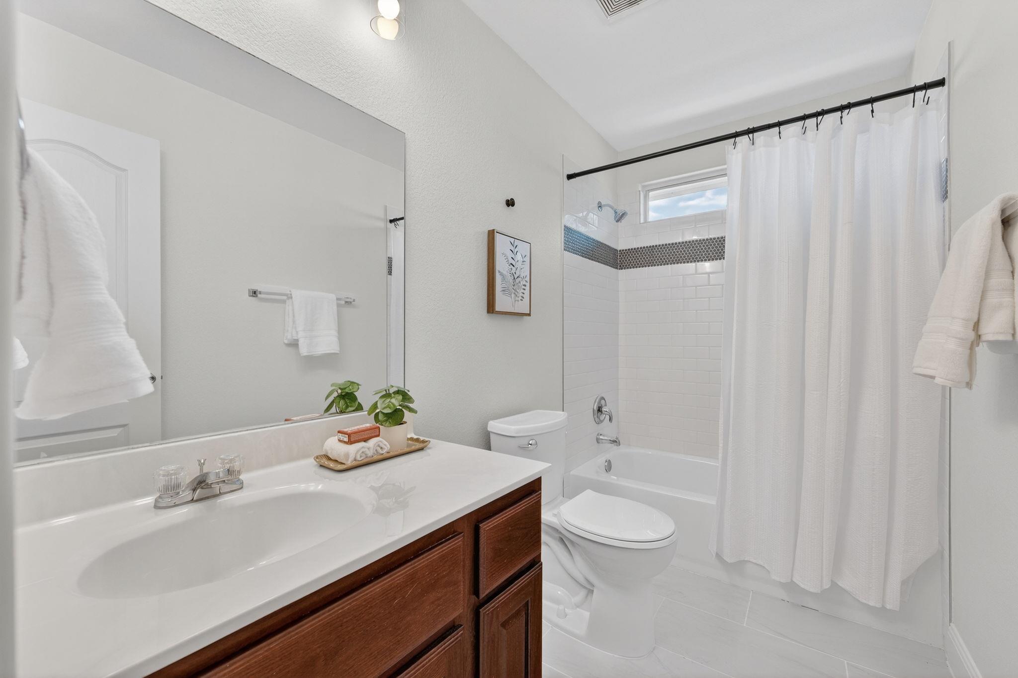 7504 Moon Rock Rd, Austin, TX 78739