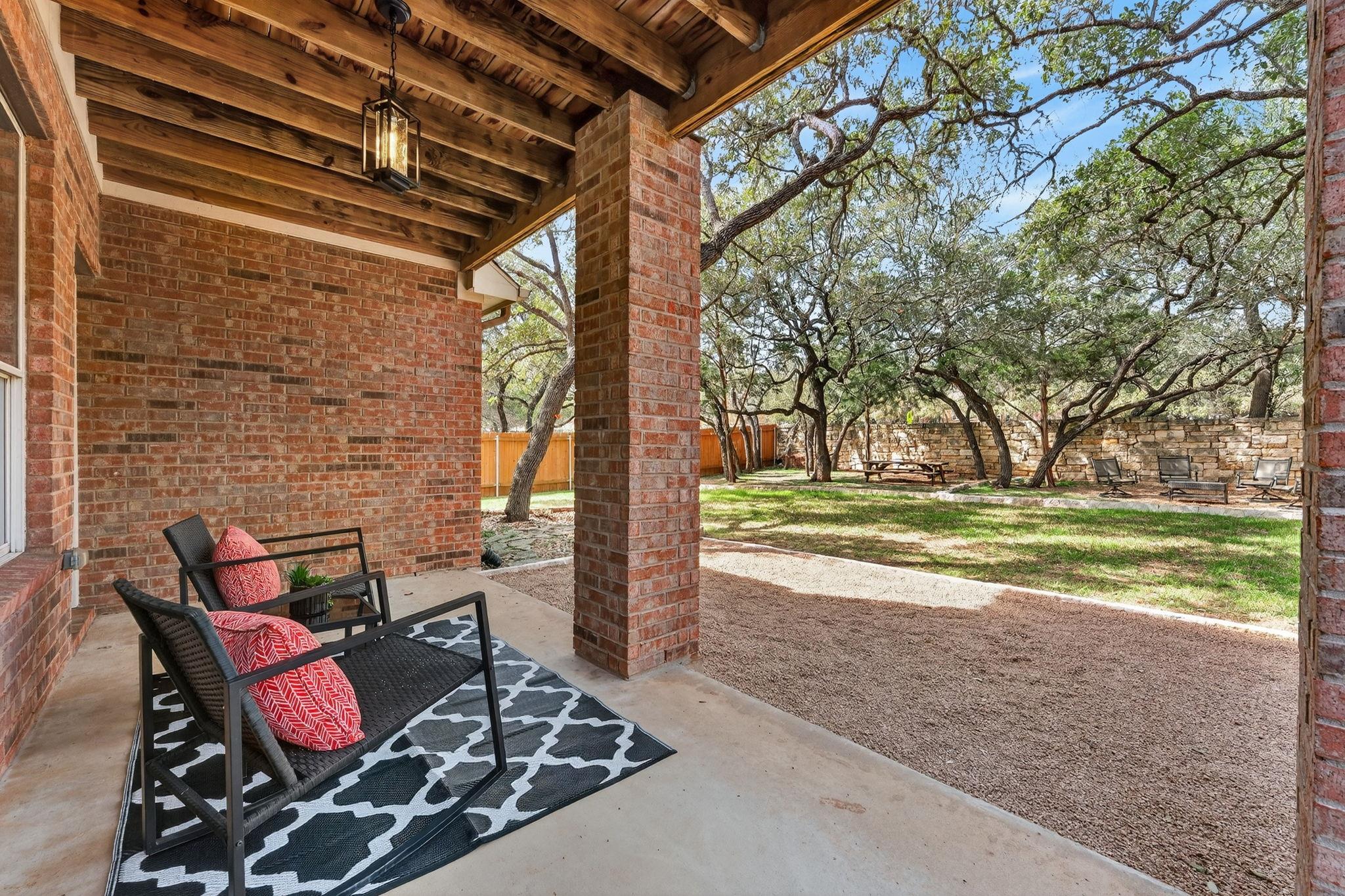 7504 Moon Rock Rd, Austin, TX 78739