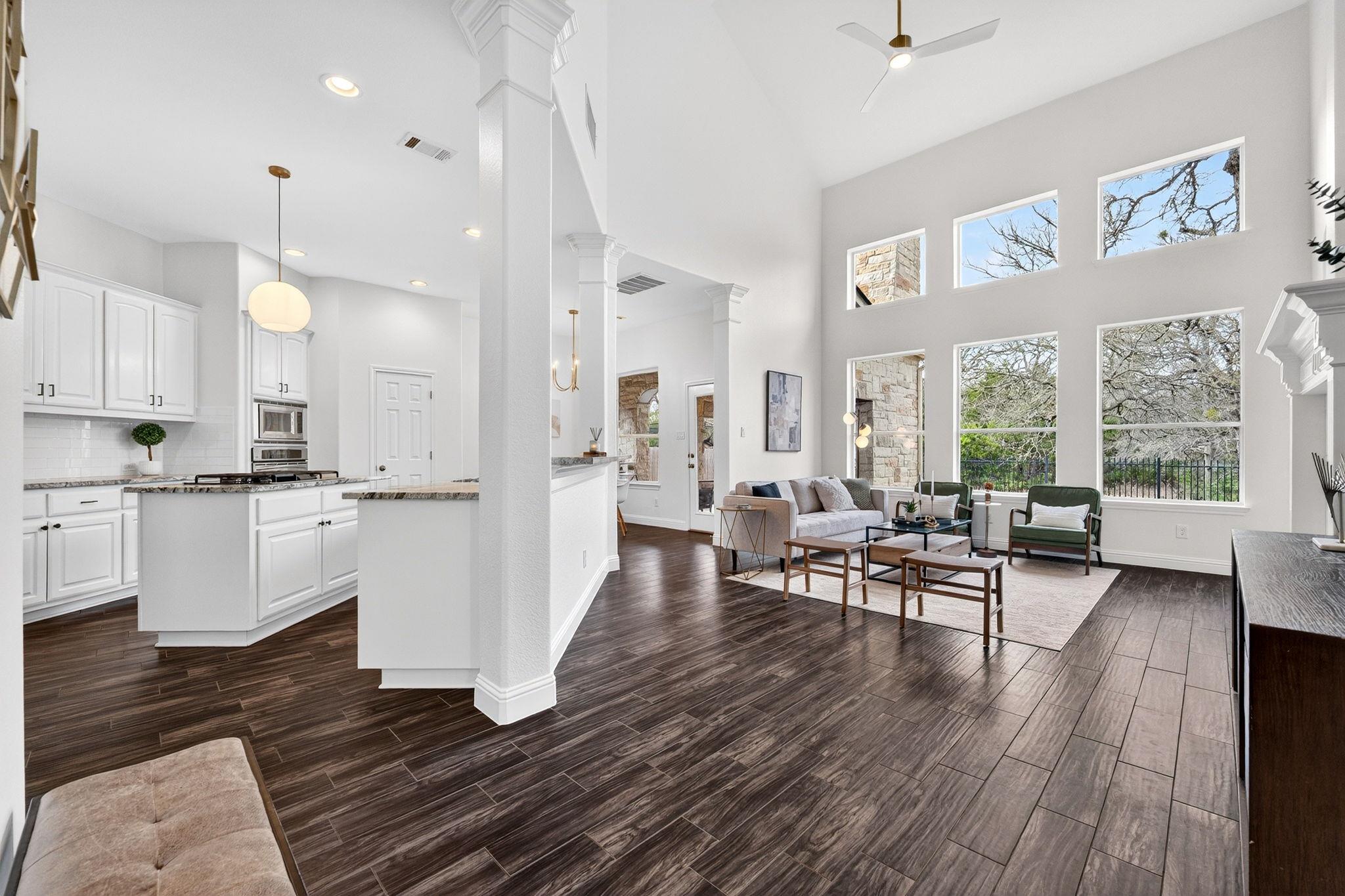 7700 Mitra Dr, Austin, TX 78739