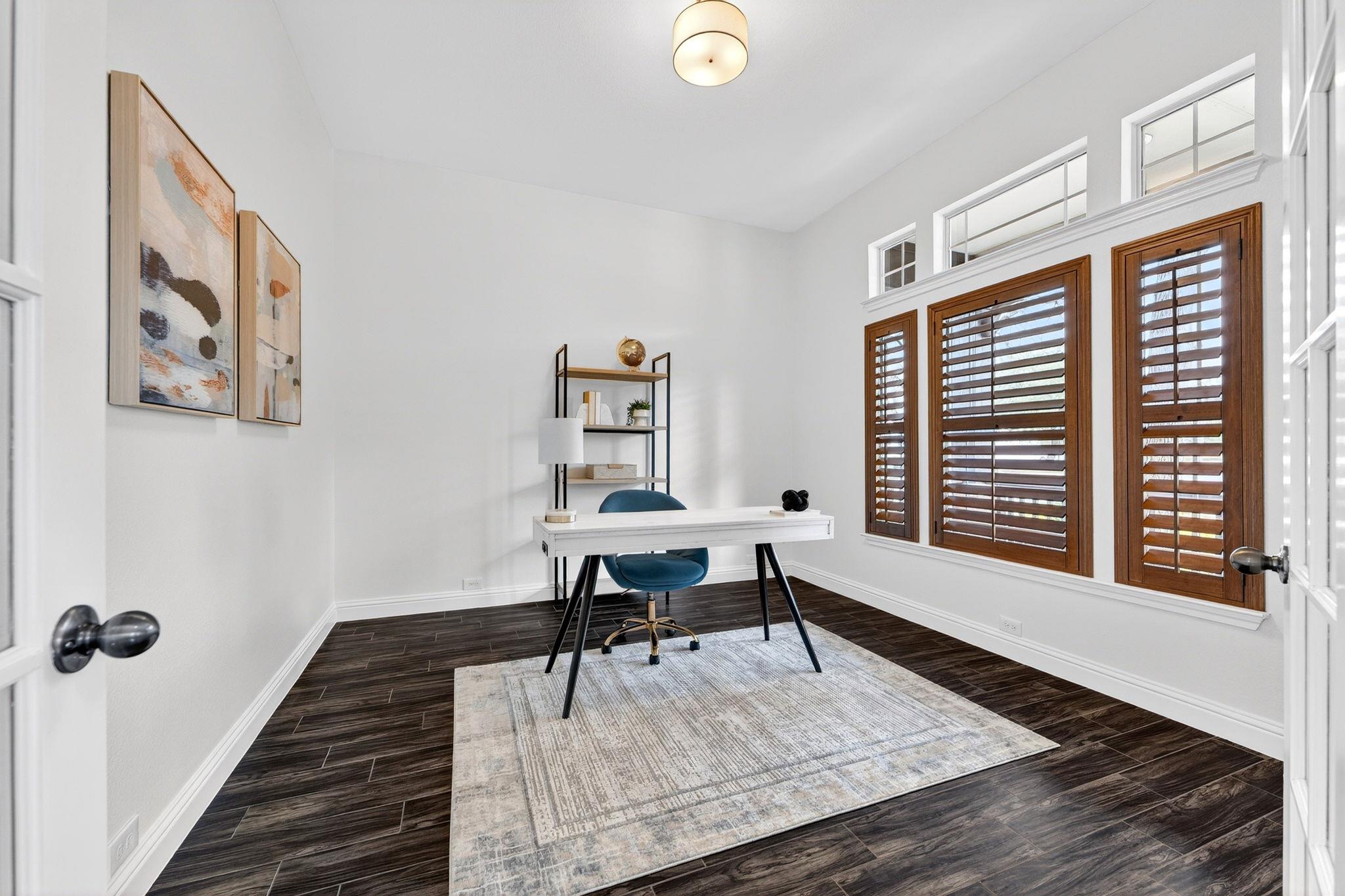 7700 Mitra Dr, Austin, TX 78739