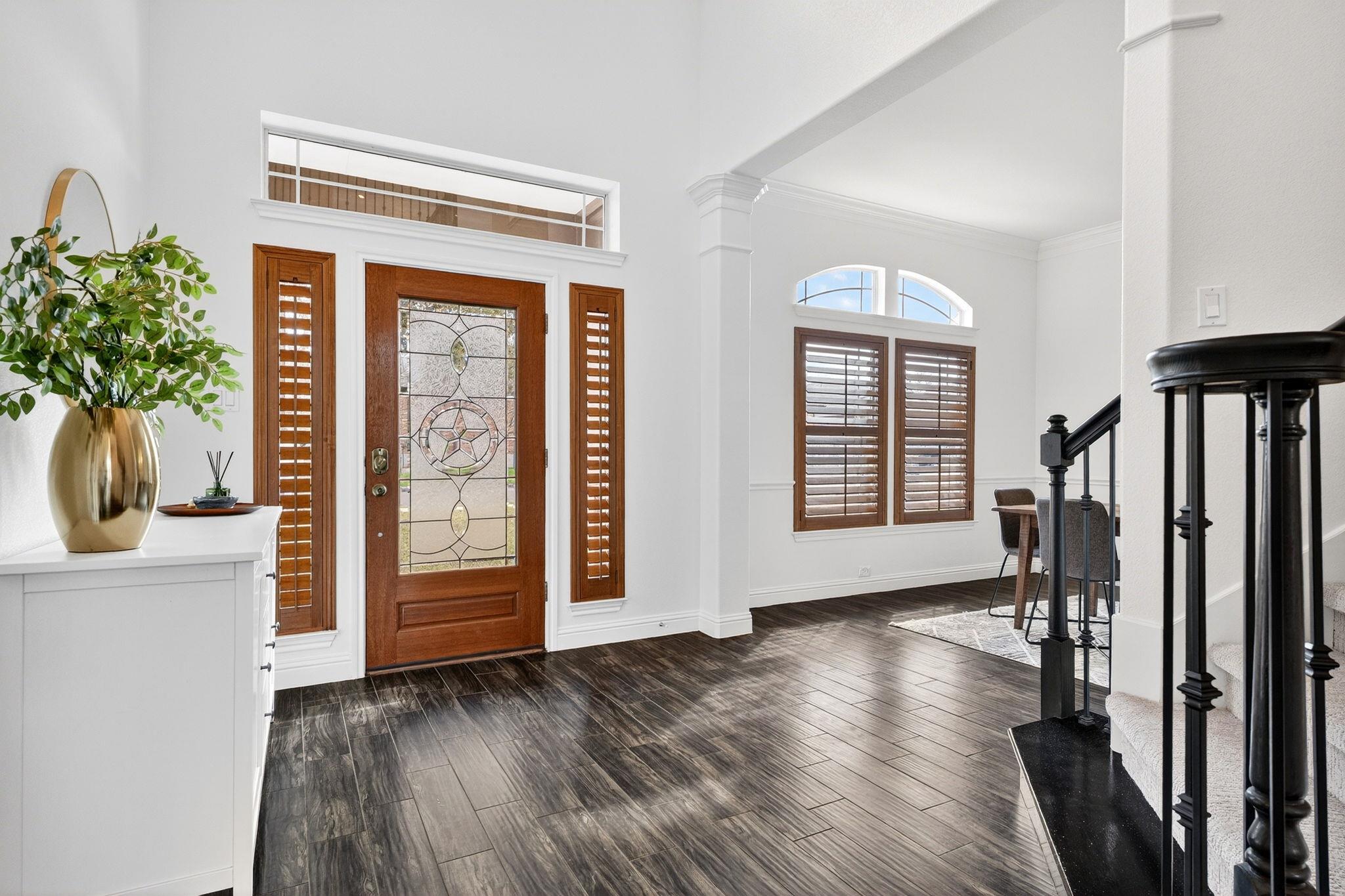 7700 Mitra Dr, Austin, TX 78739