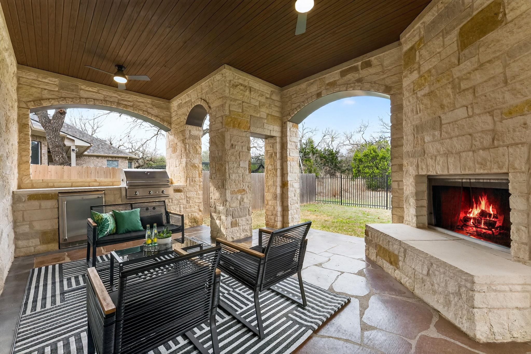 7700 Mitra Dr, Austin, TX 78739