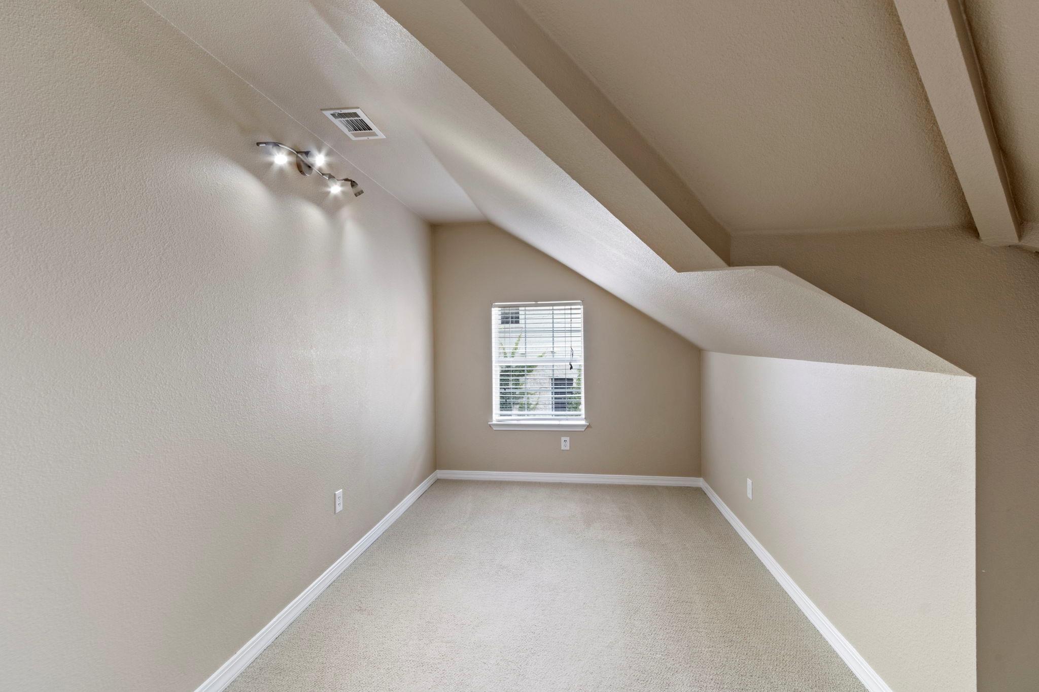 9501 Aire Libre Dr, Austin, TX 78726