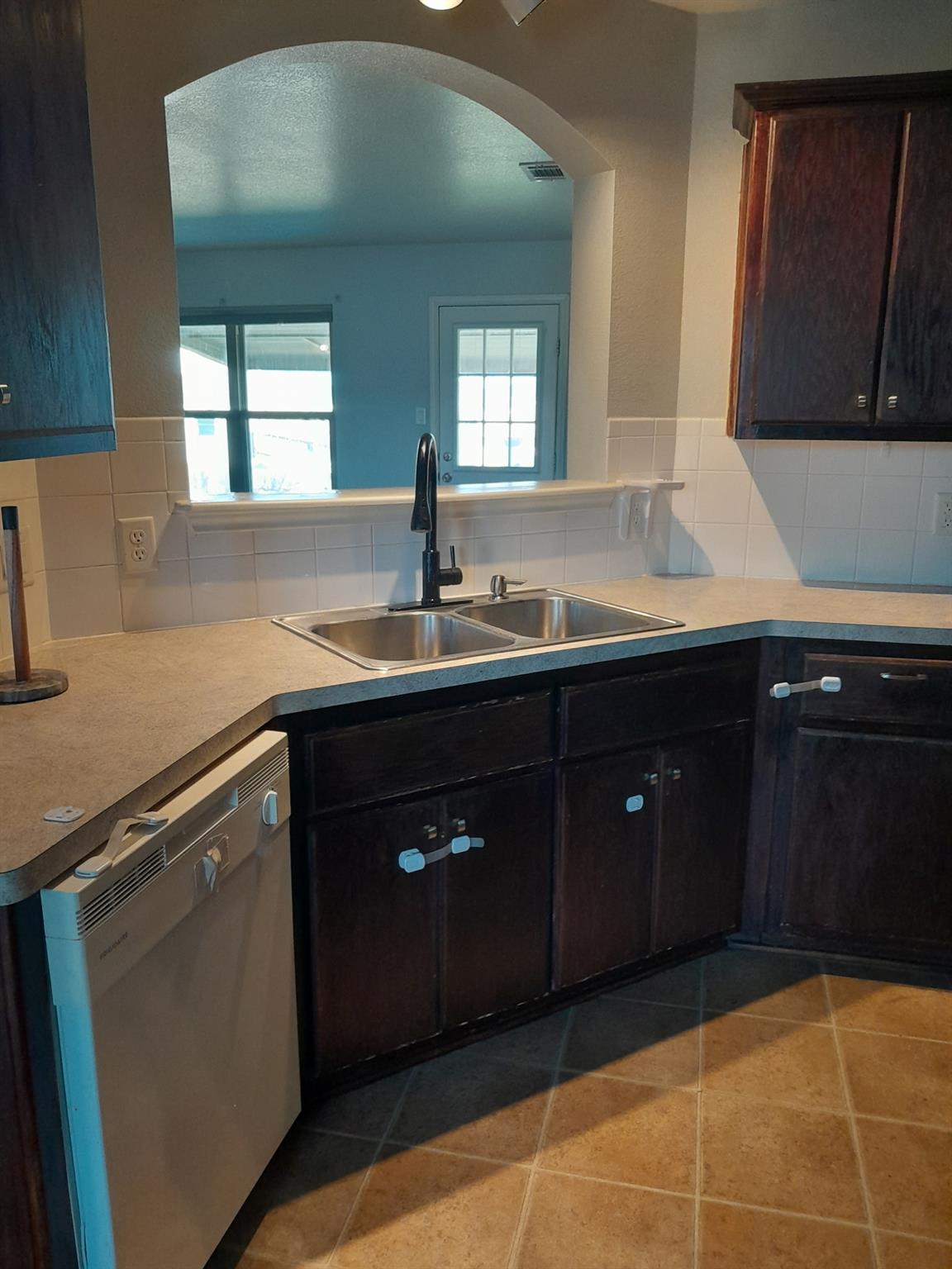 1309 Marlee Cir, Copperas Cove, TX 76522