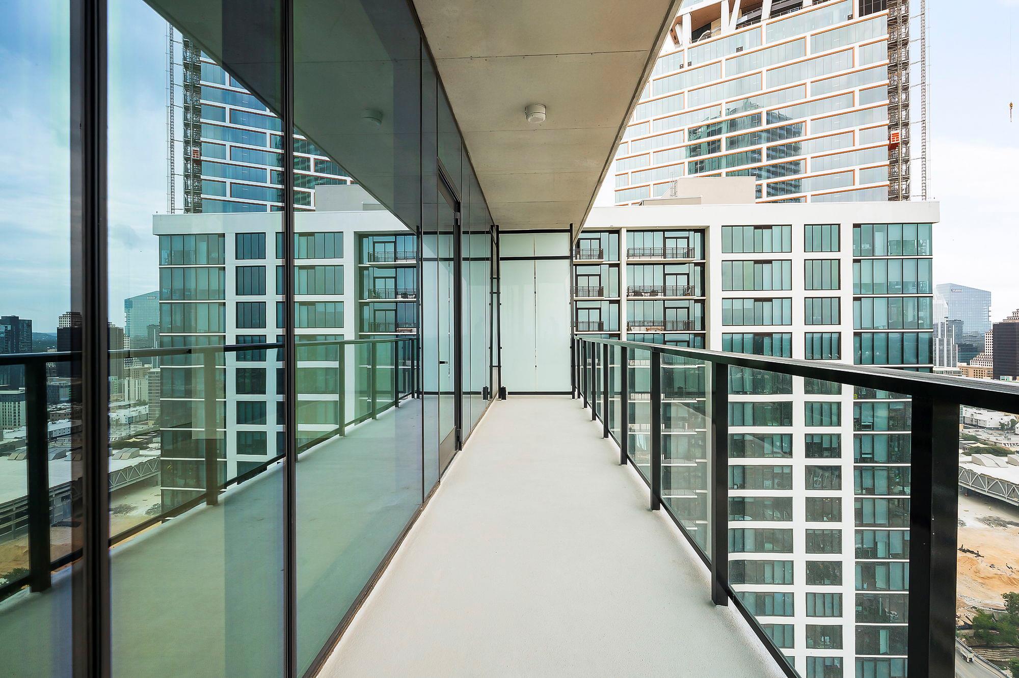 610 Davis St # 2812, Austin, TX 78701