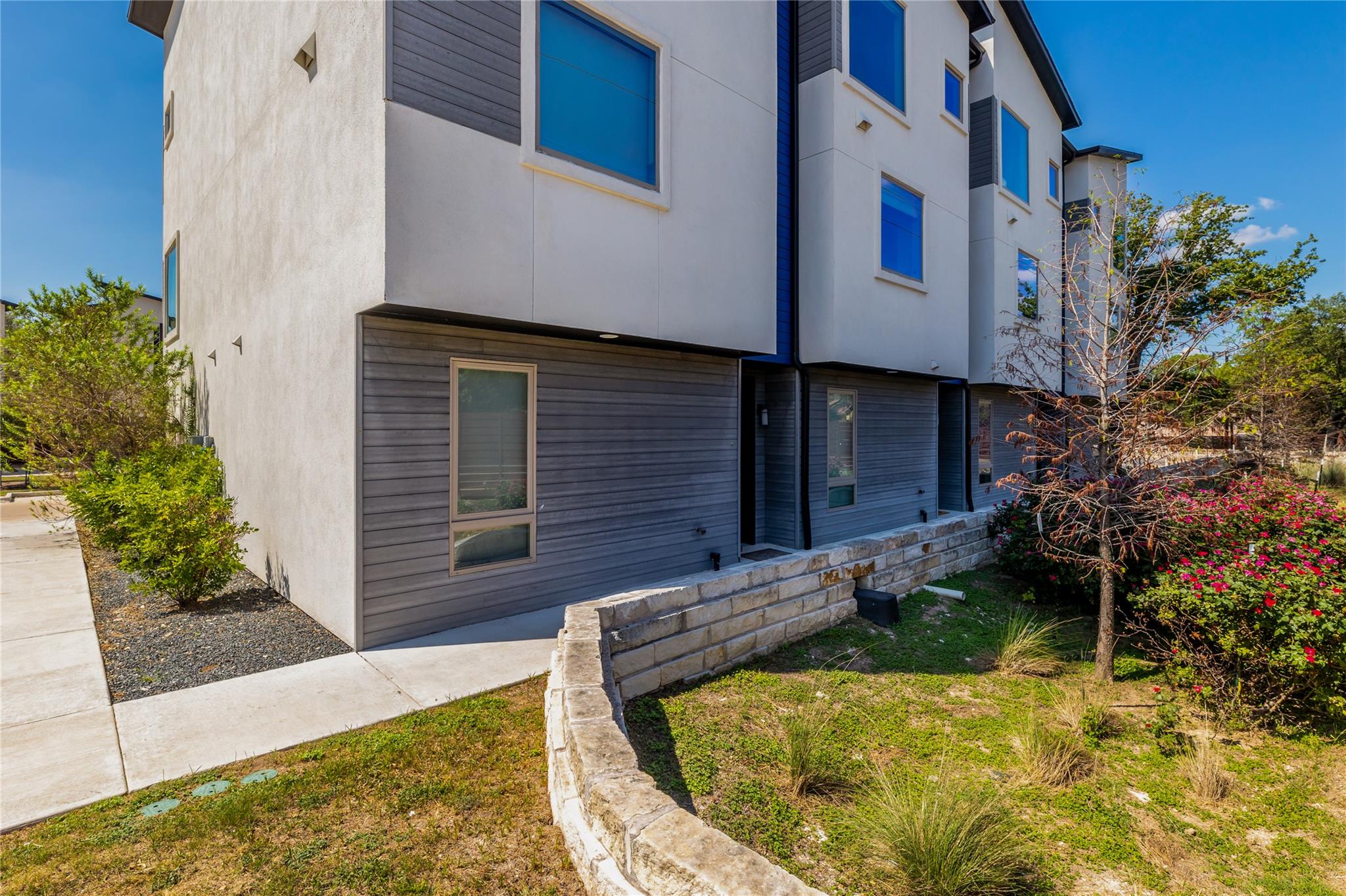 1417 Kramer Ln # 9, Austin, TX 78758