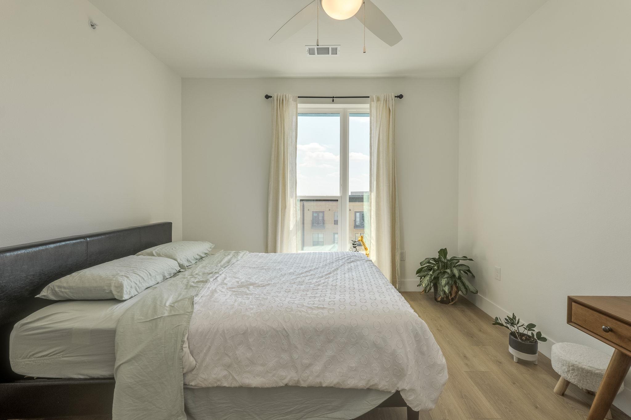 1701 Simond Ave # 524, Austin, TX 78723