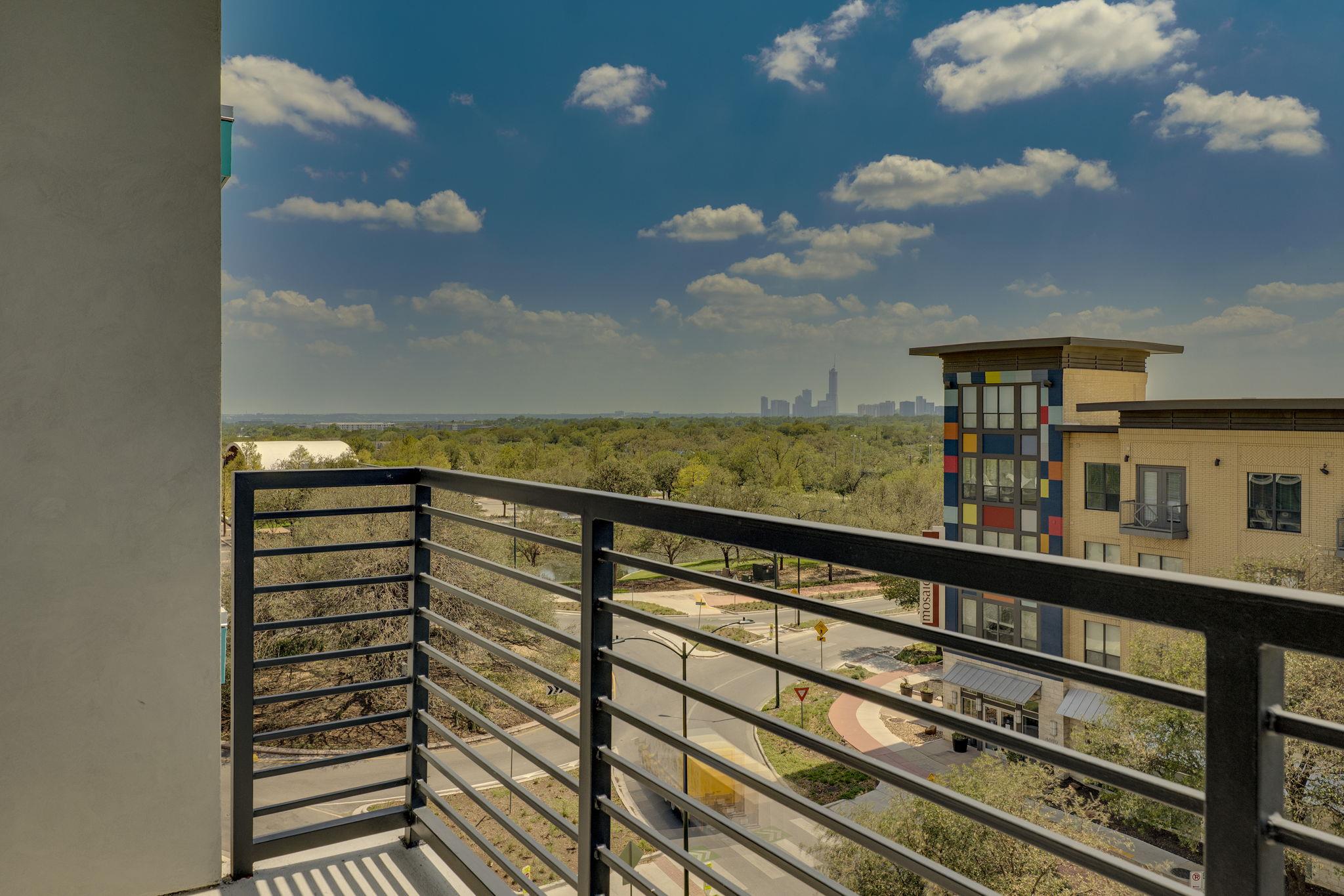 1701 Simond Ave # 524, Austin, TX 78723