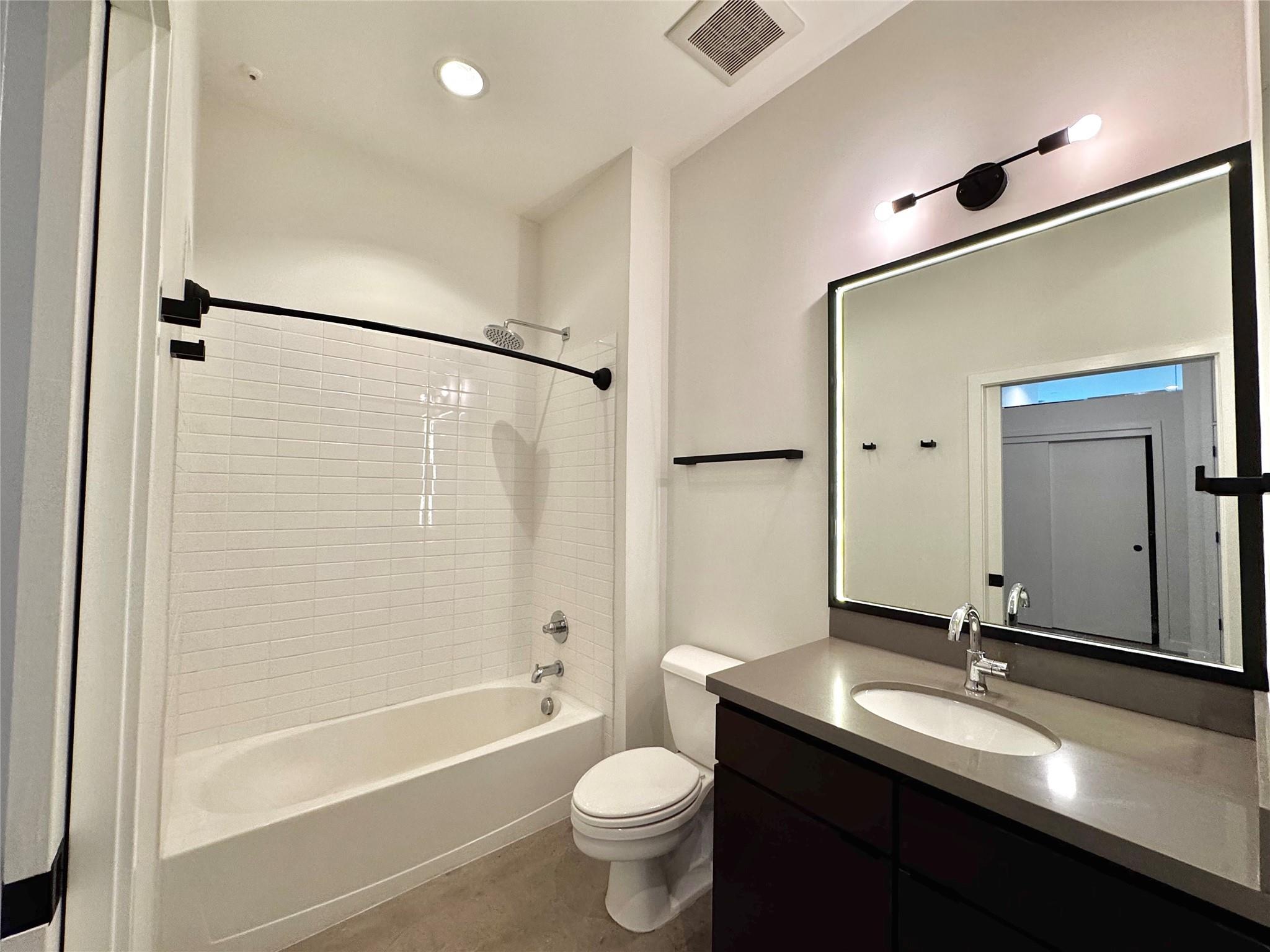 507 Sabine St # 802, Austin, TX 78701