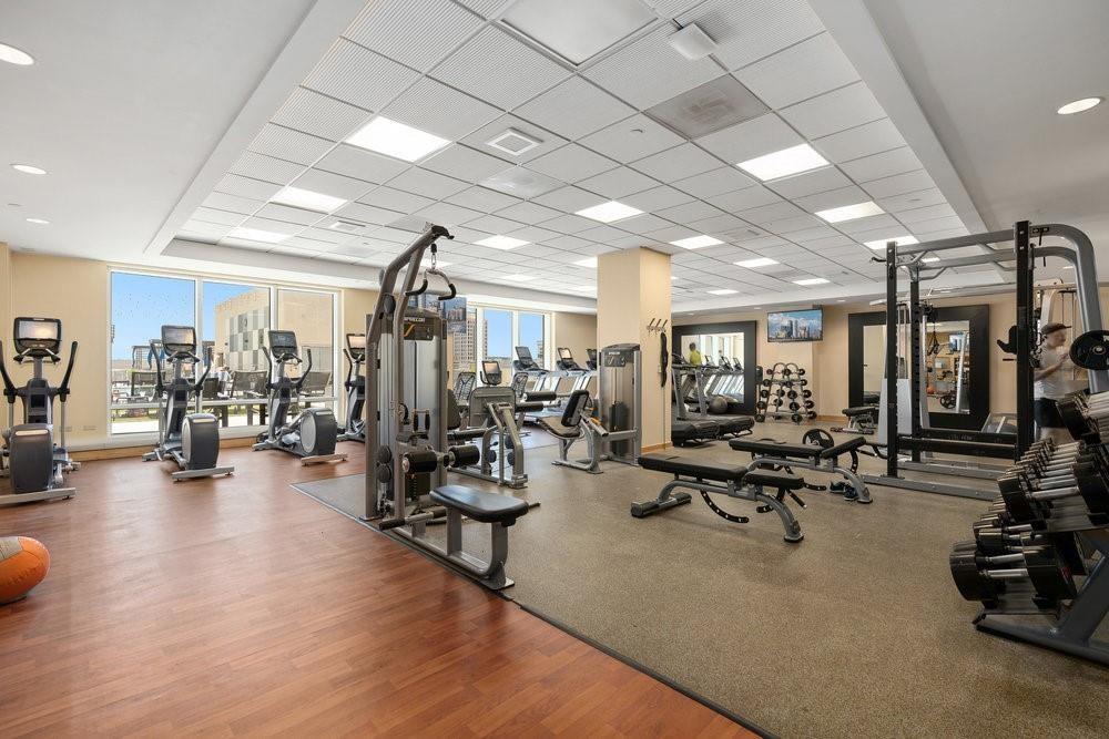 507 Sabine St # 802, Austin, TX 78701