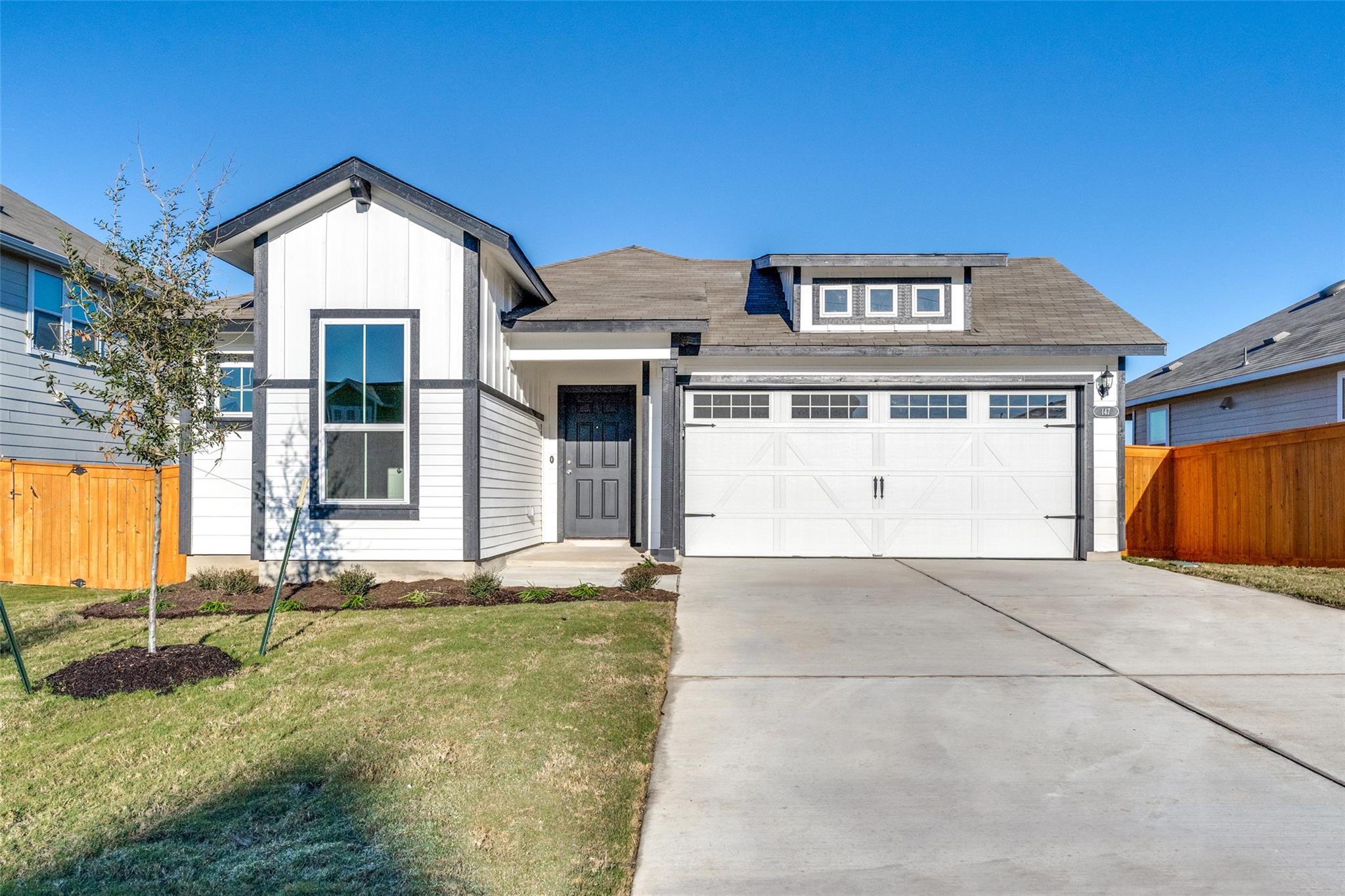 147 Shugart St, San Marcos, TX 78666