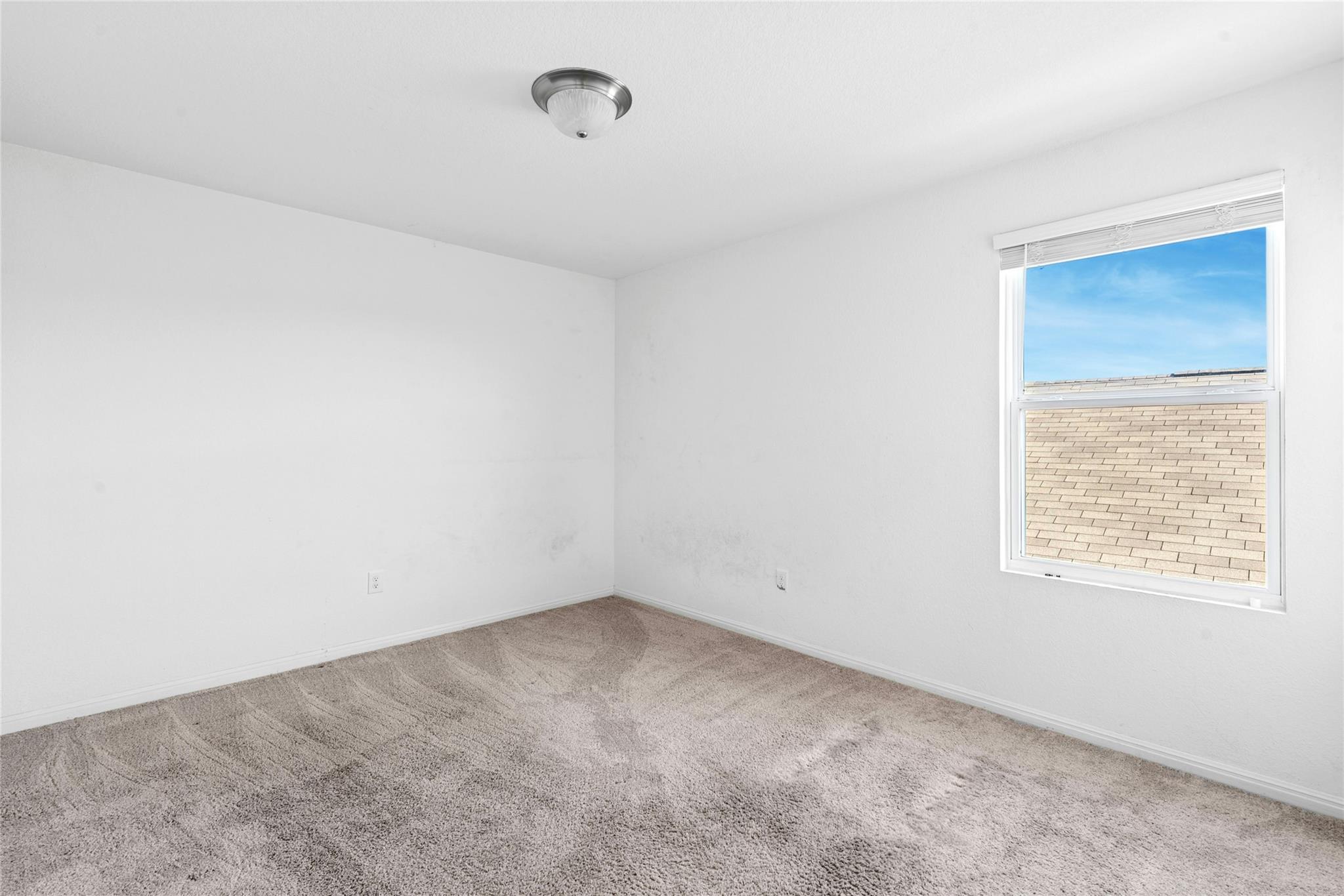 566 Delta Crst, Maxwell, TX 78656