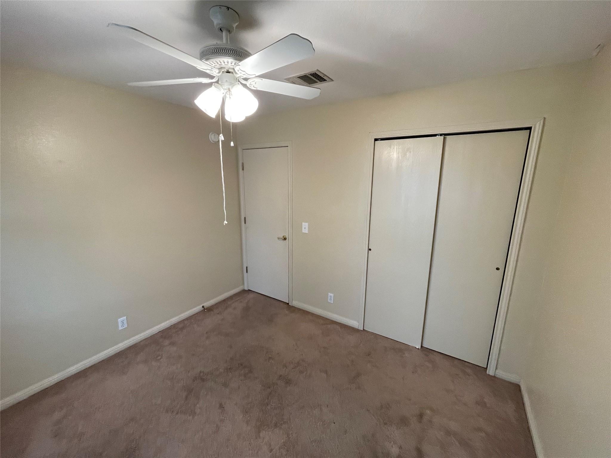 602 Losoya Ct, Hutto, TX 78634