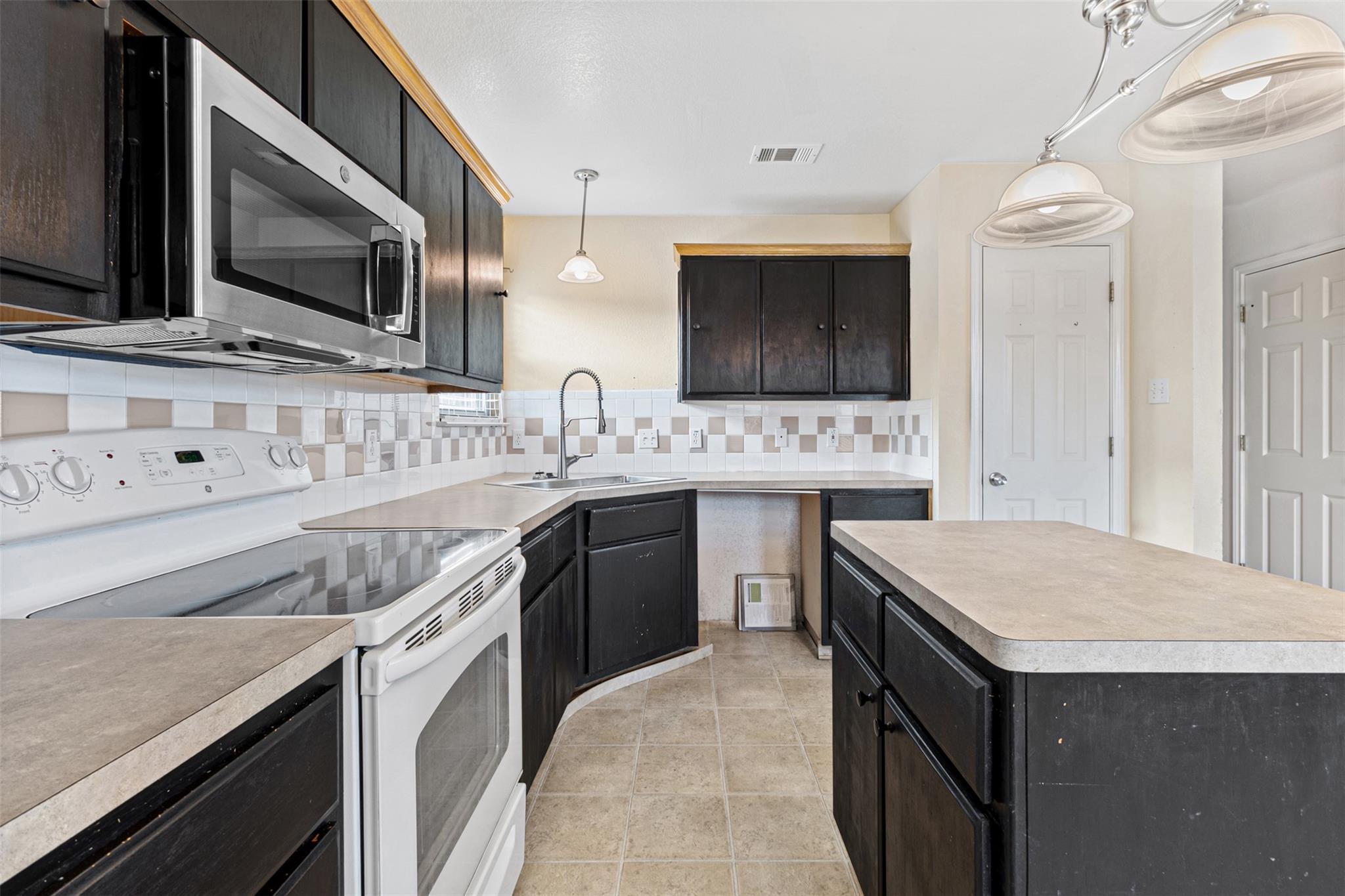 1112 Katelyn Cir, Copperas Cove, TX 76522