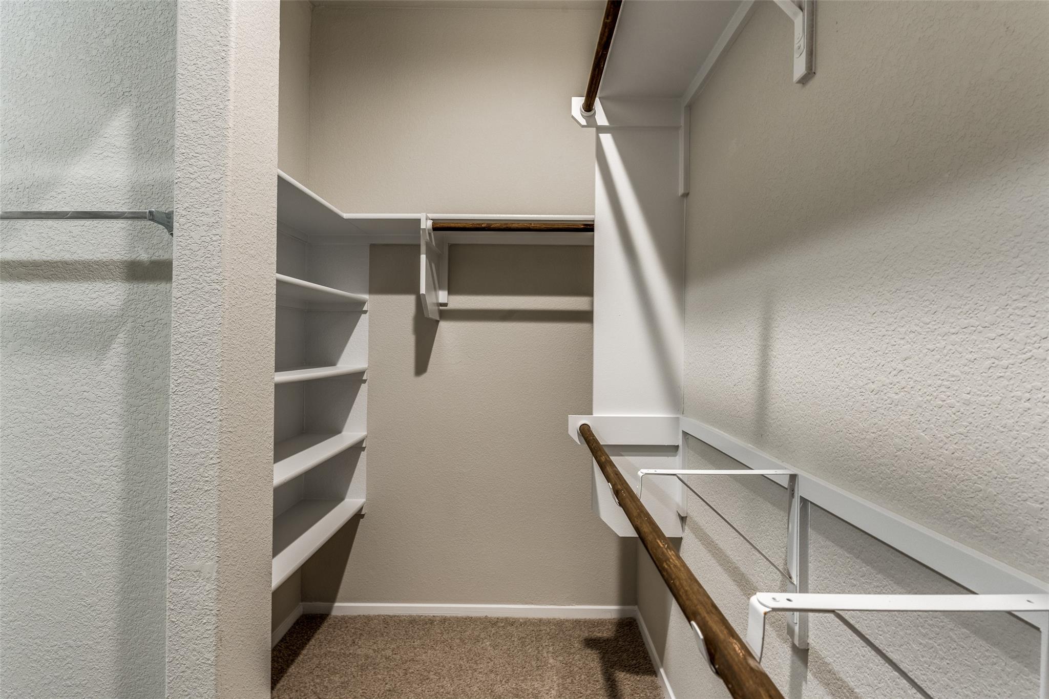 140 Thunder Oak St, San Marcos, TX 78666