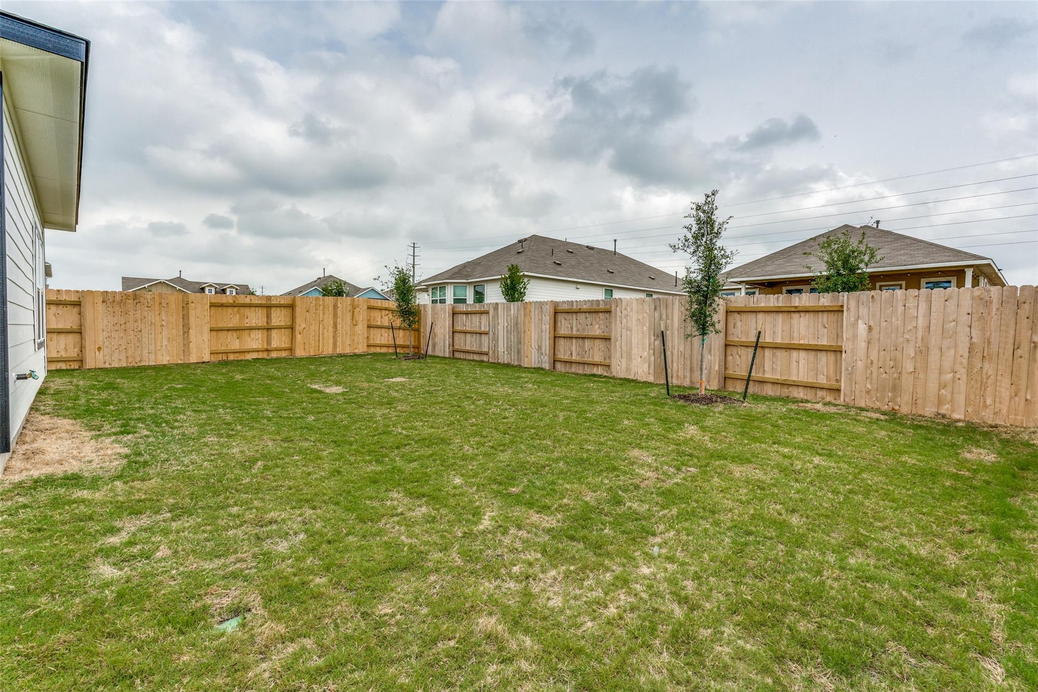 140 Thunder Oak St, San Marcos, TX 78666