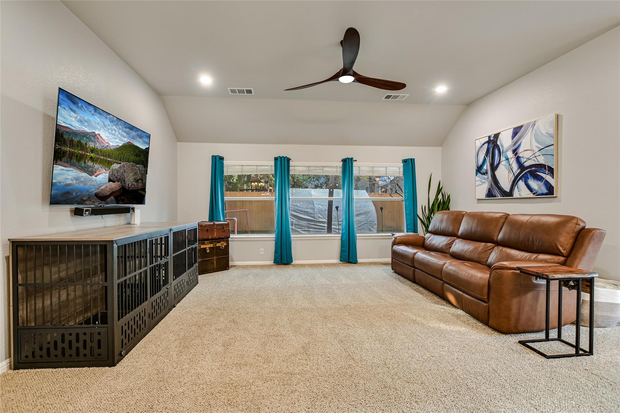 202 Ambrose Dr, Pflugerville, TX 78660