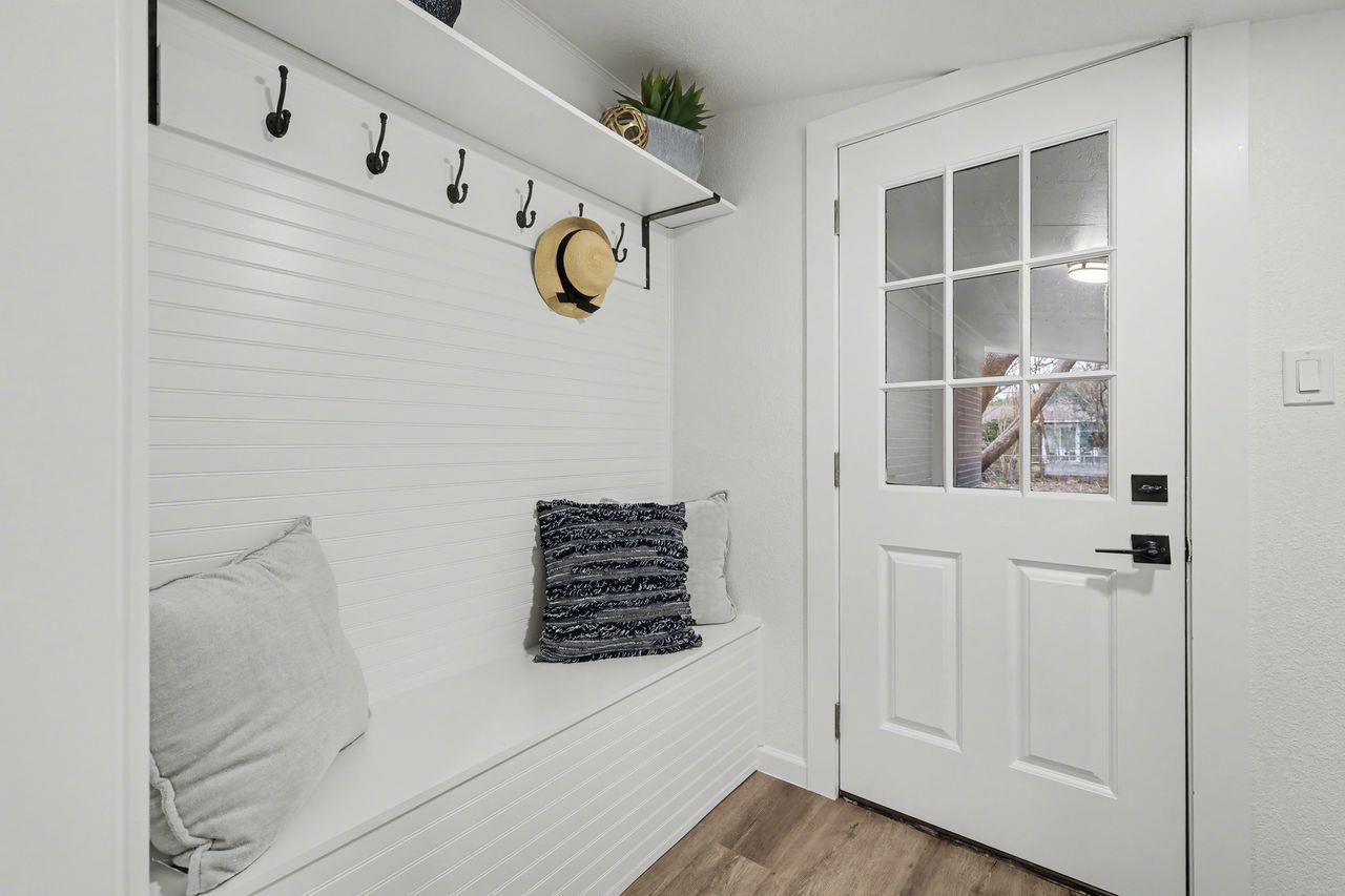 6503 LINDA Ln, Austin, TX 78723