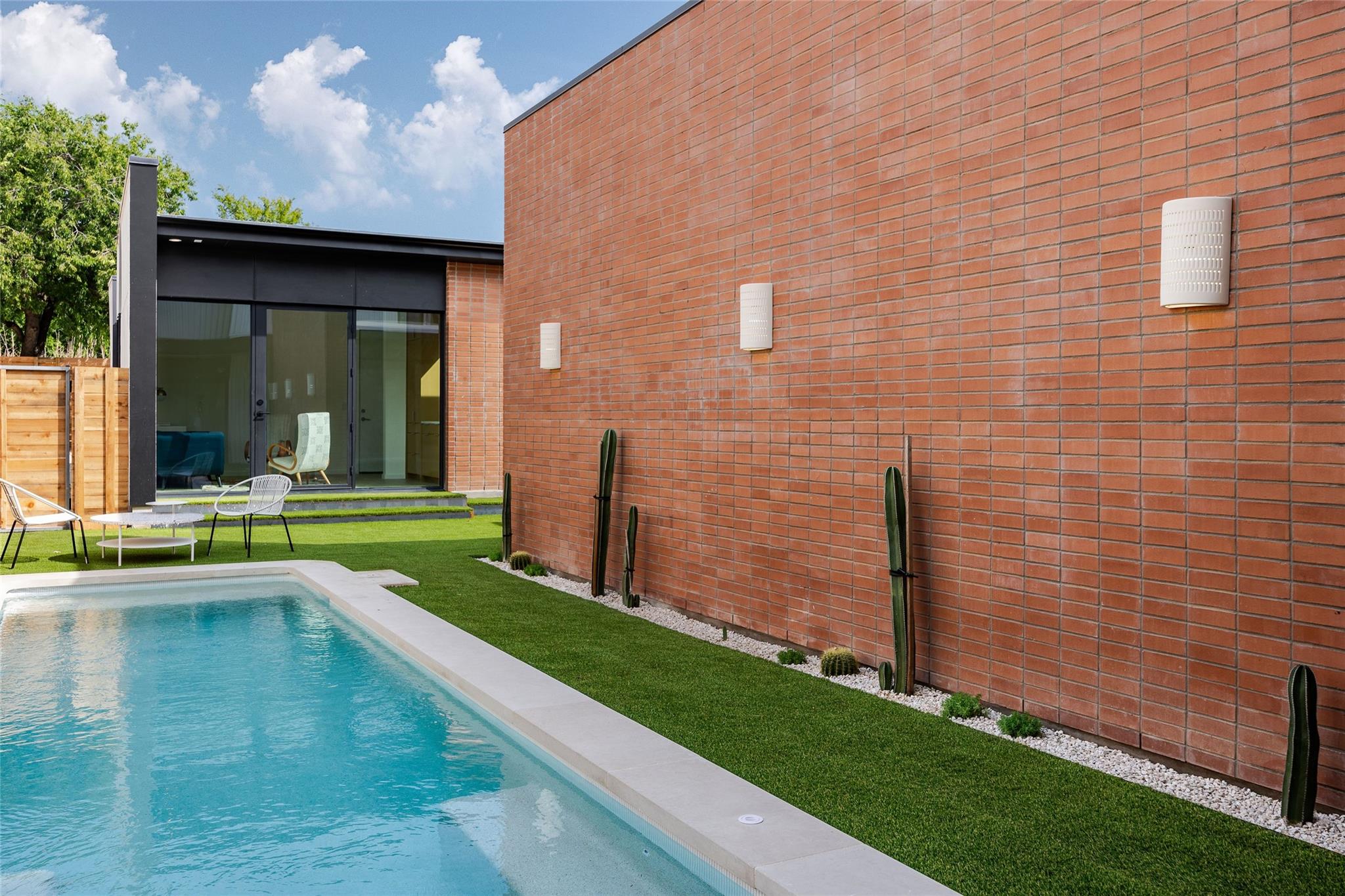 2112 Lawnmont Ave, Austin, TX 78756