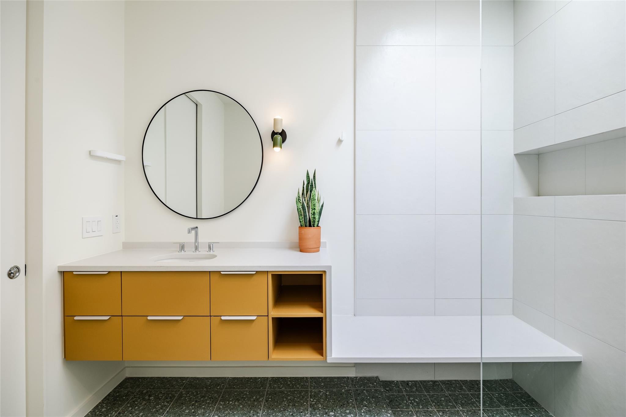 2112 Lawnmont Ave, Austin, TX 78756