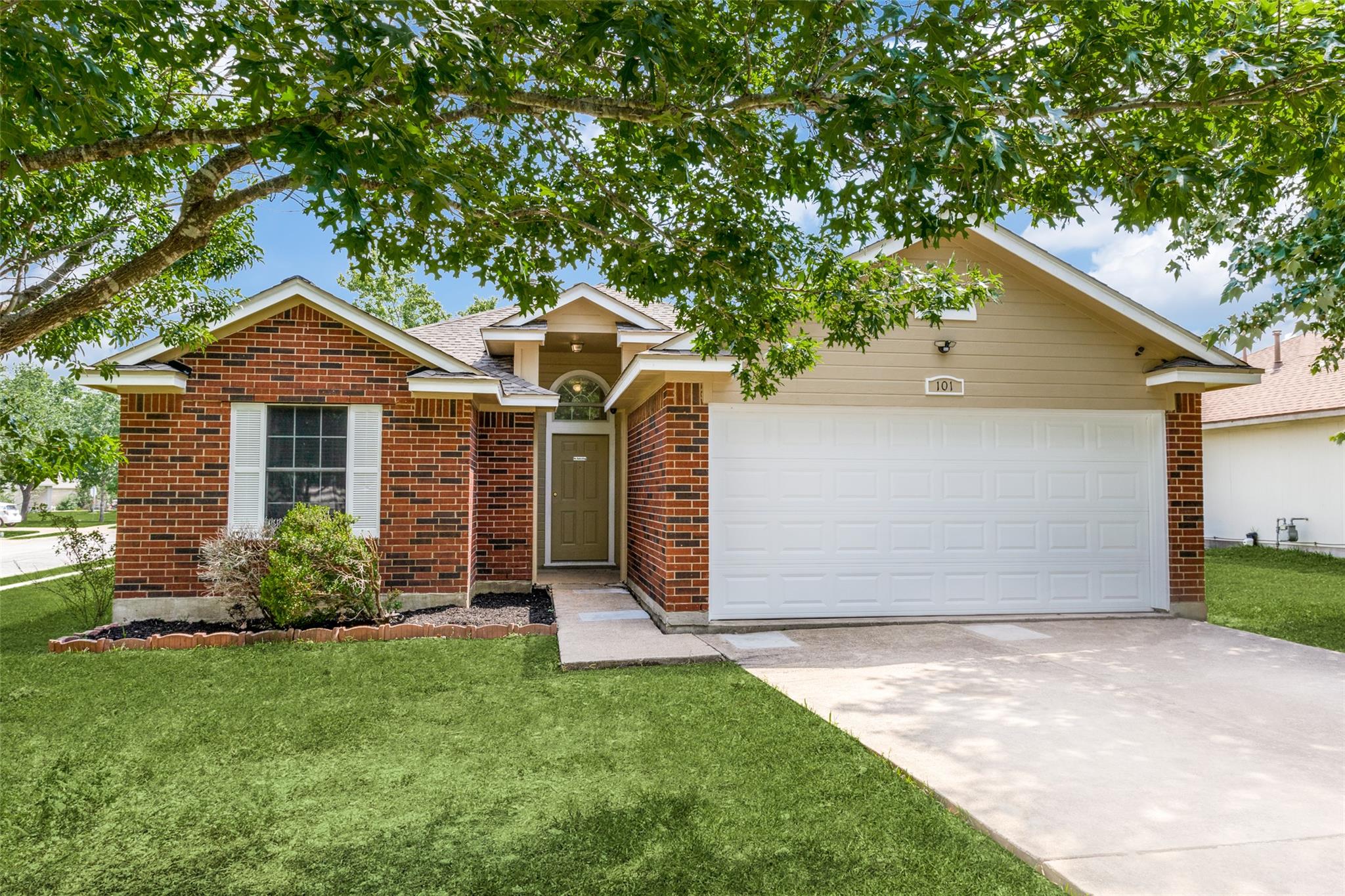 101 Cotton Cv, Hutto, TX 78634