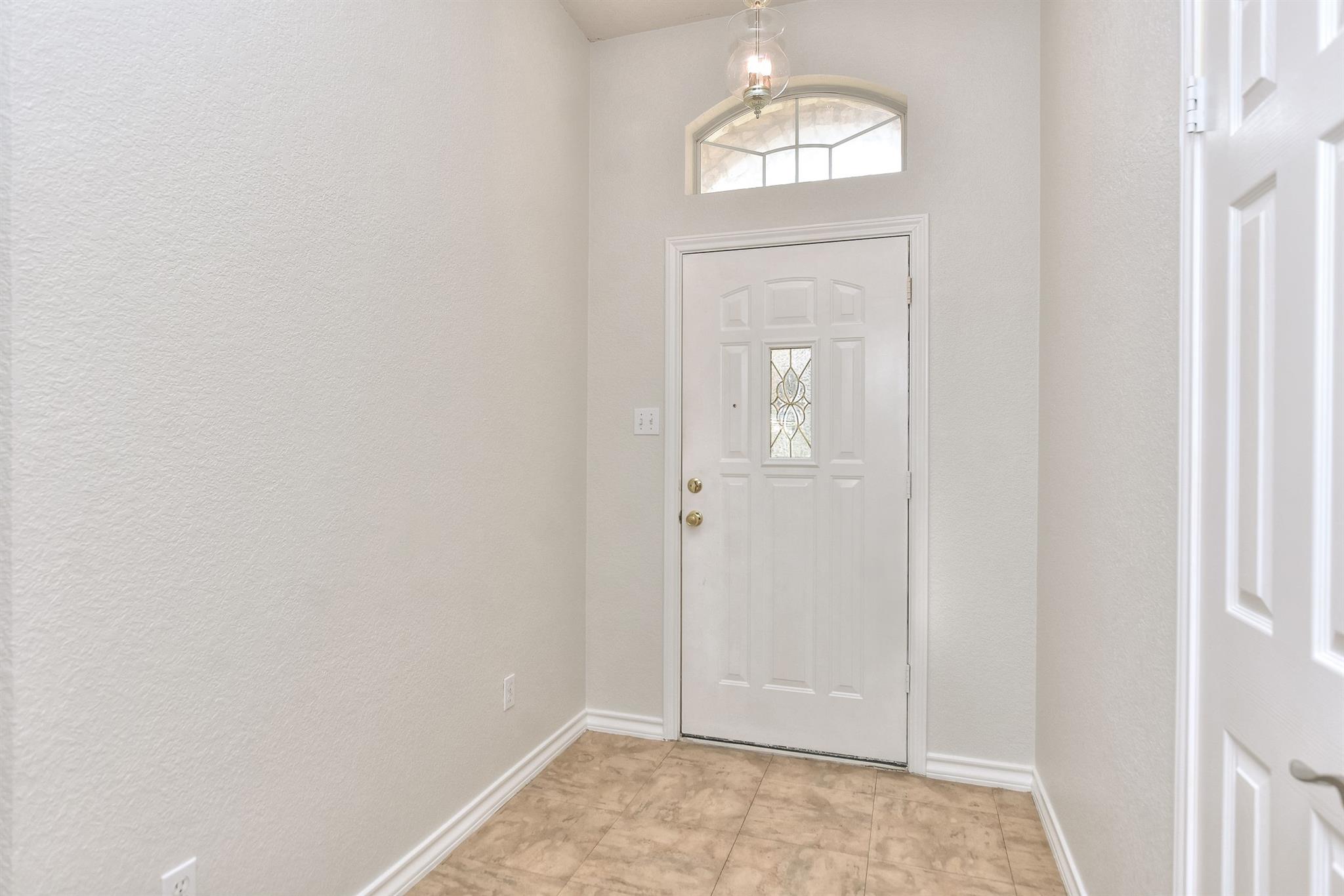 210 Village Dr, Georgetown, TX 78628