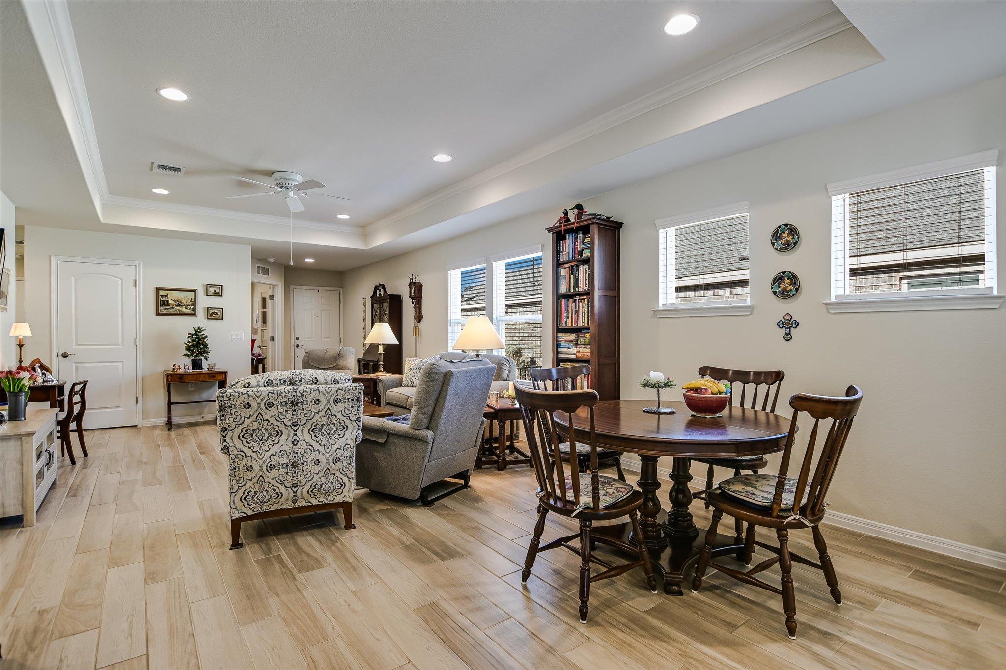 112 Yorktown St, Georgetown, TX 78633