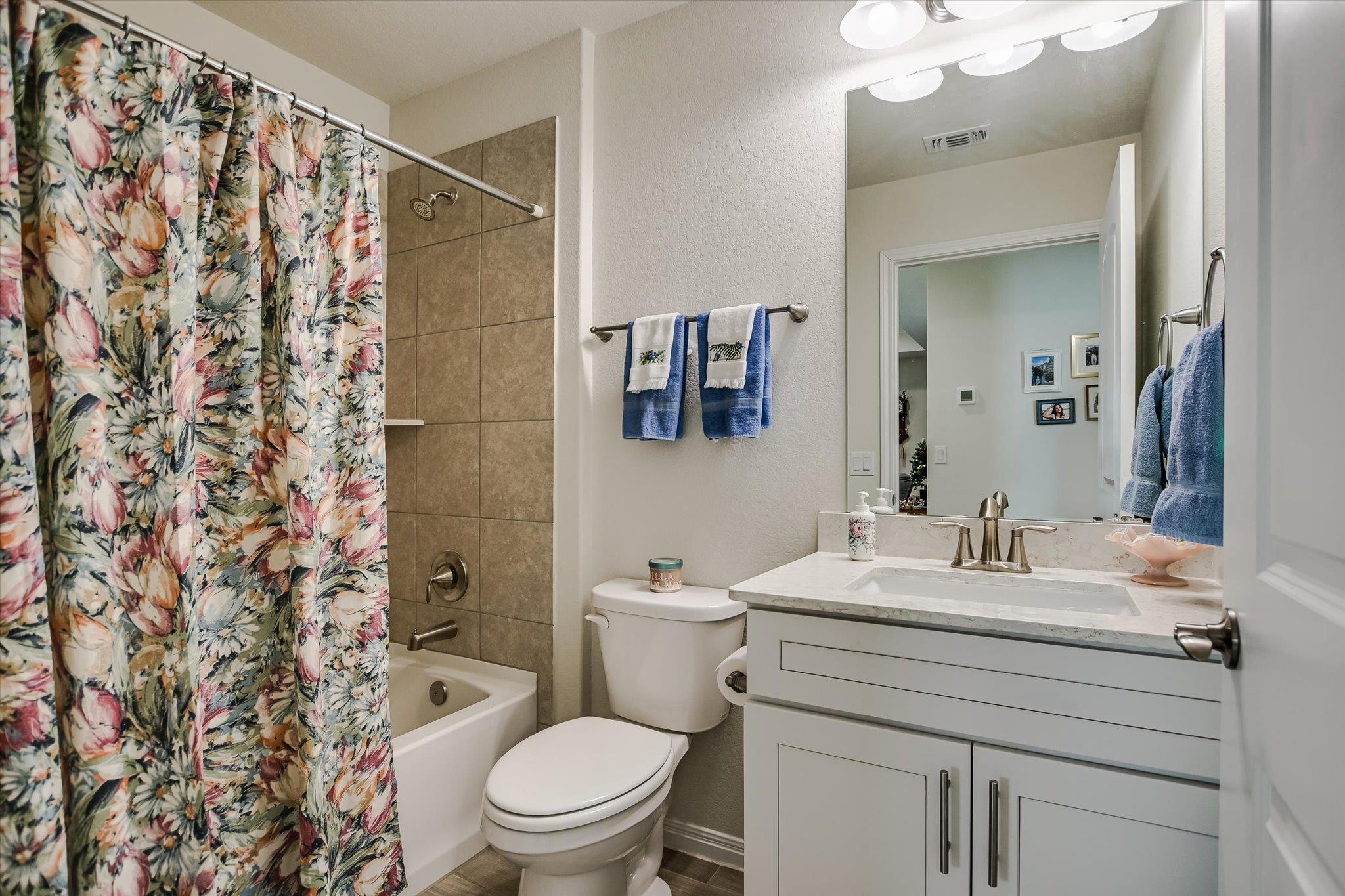 112 Yorktown St, Georgetown, TX 78633