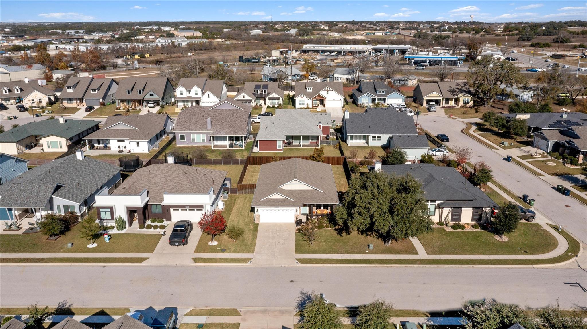 104 Dax Dr, Liberty Hill, TX 78642