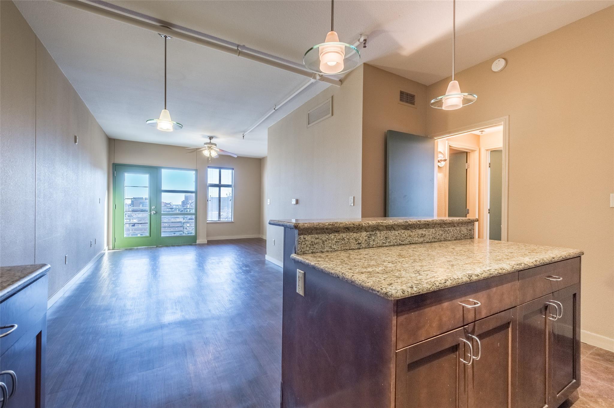 711 W 26th St # 703, Austin, TX 78705