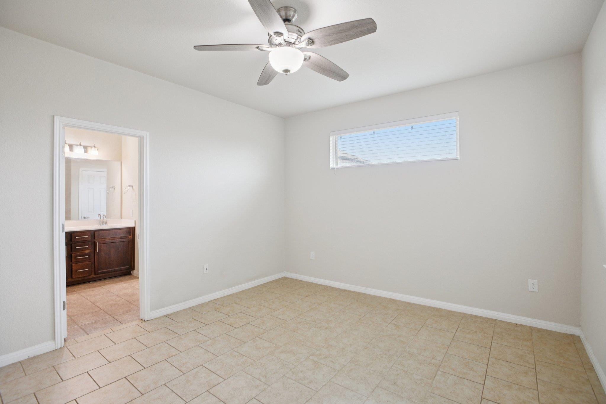 176 Mayney Ln, Leander, TX 78641