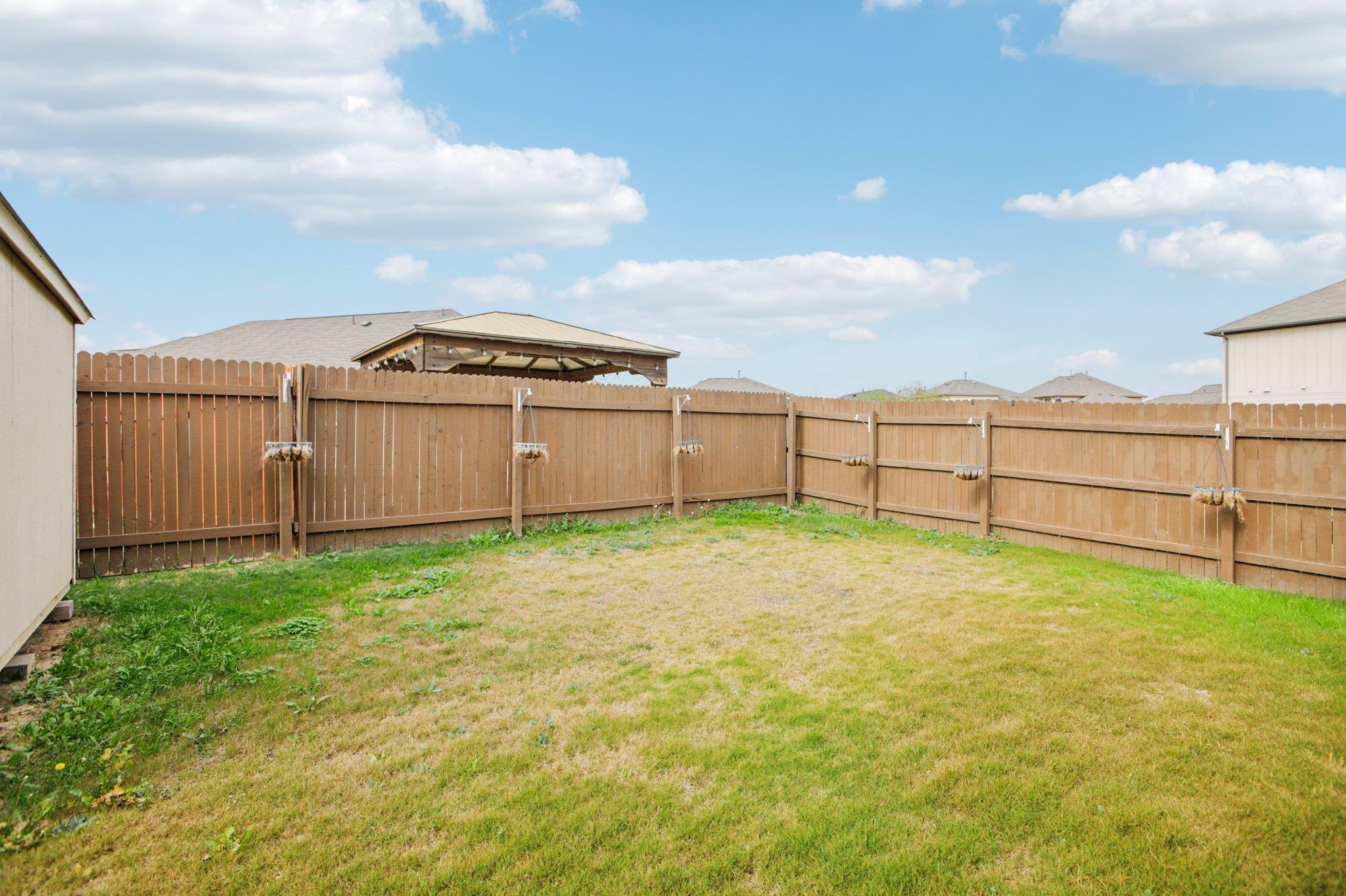 176 Mayney Ln, Leander, TX 78641