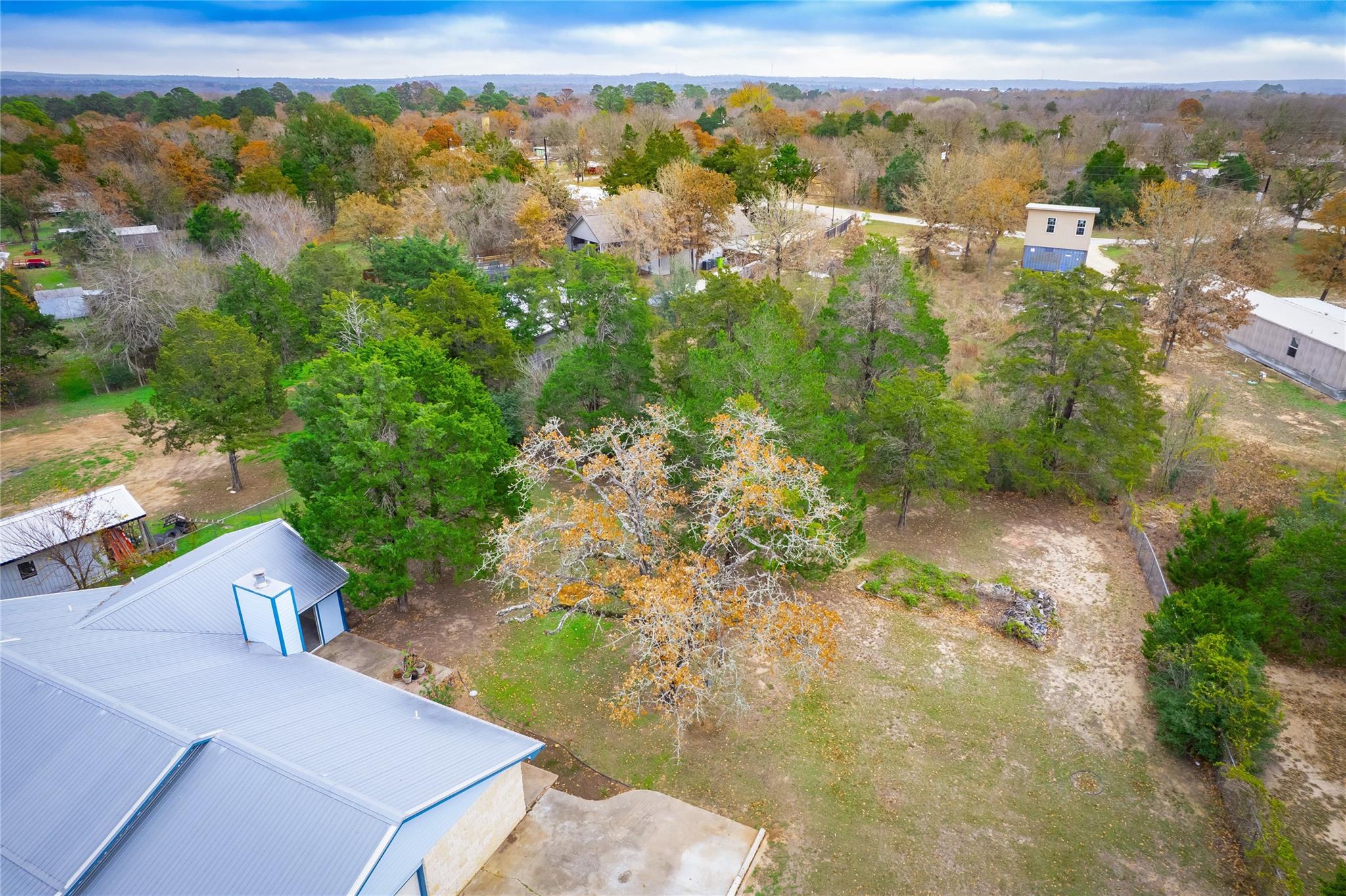 137 Blanket Flower Dr, Bastrop, TX 78602