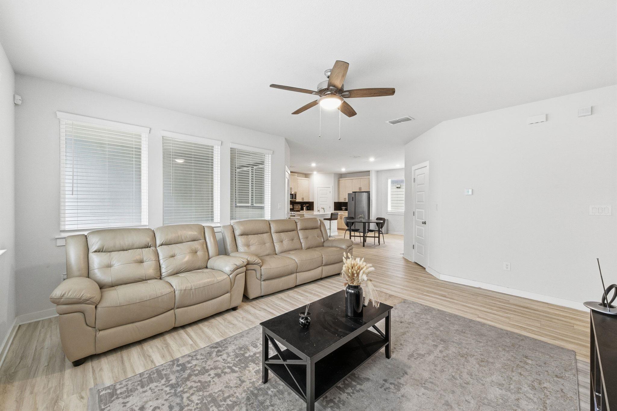 241 Banff Dr, Kyle, TX 78640