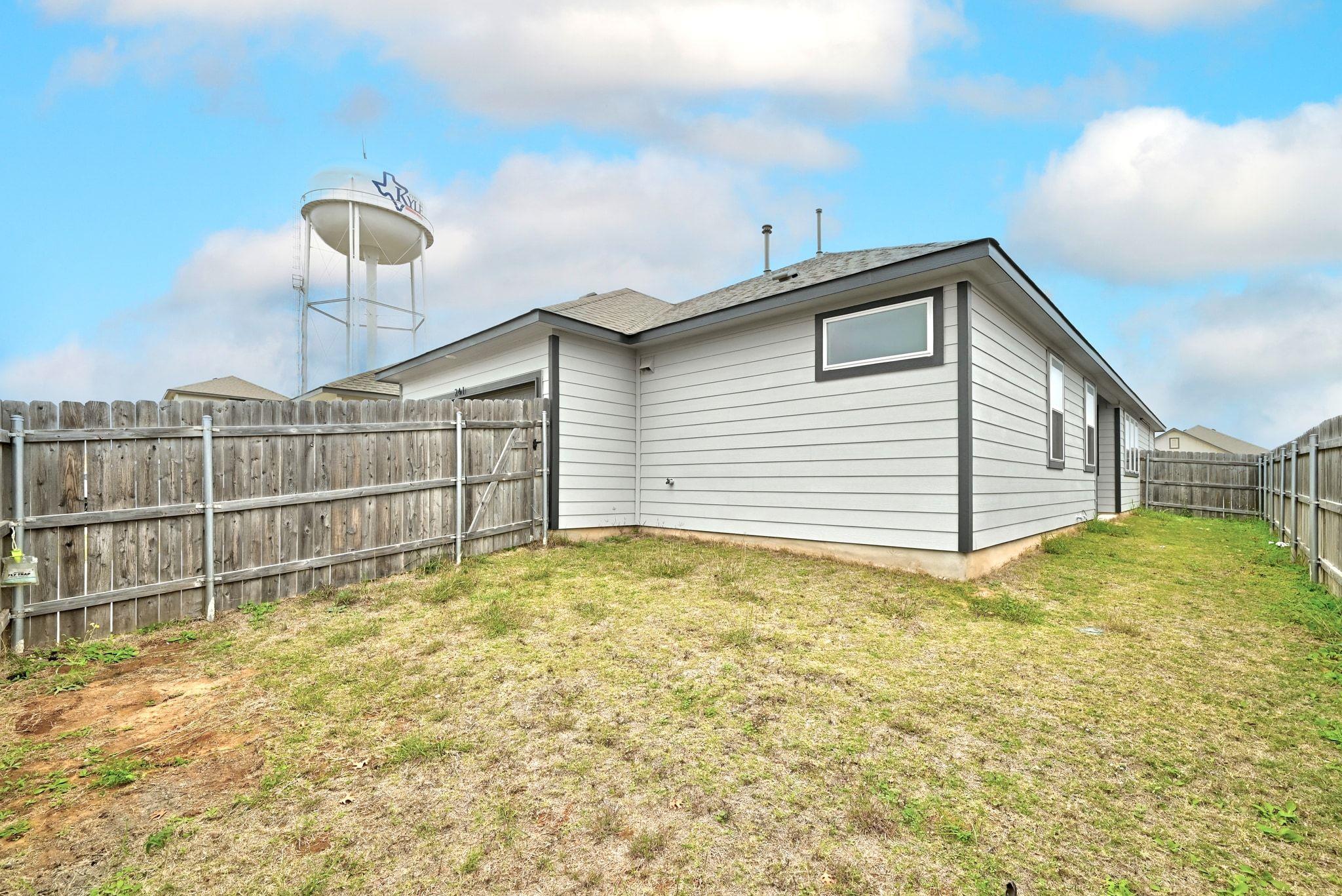 241 Banff Dr, Kyle, TX 78640
