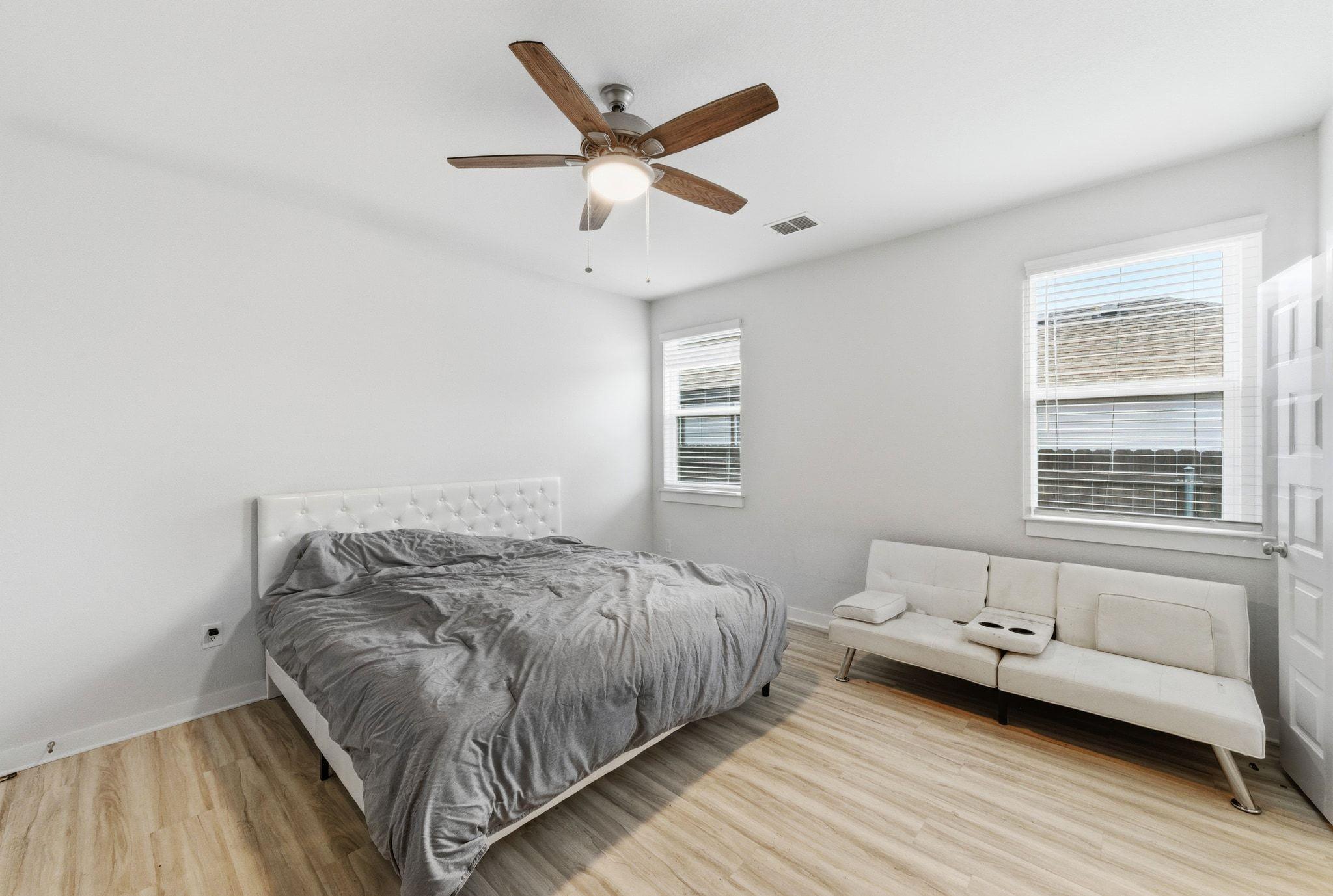 241 Banff Dr, Kyle, TX 78640