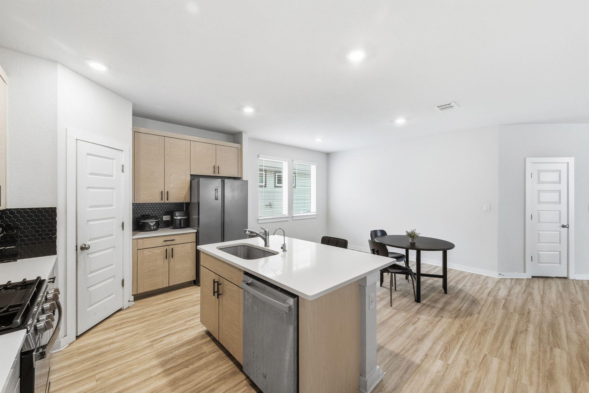 241 Banff Dr, Kyle, TX 78640