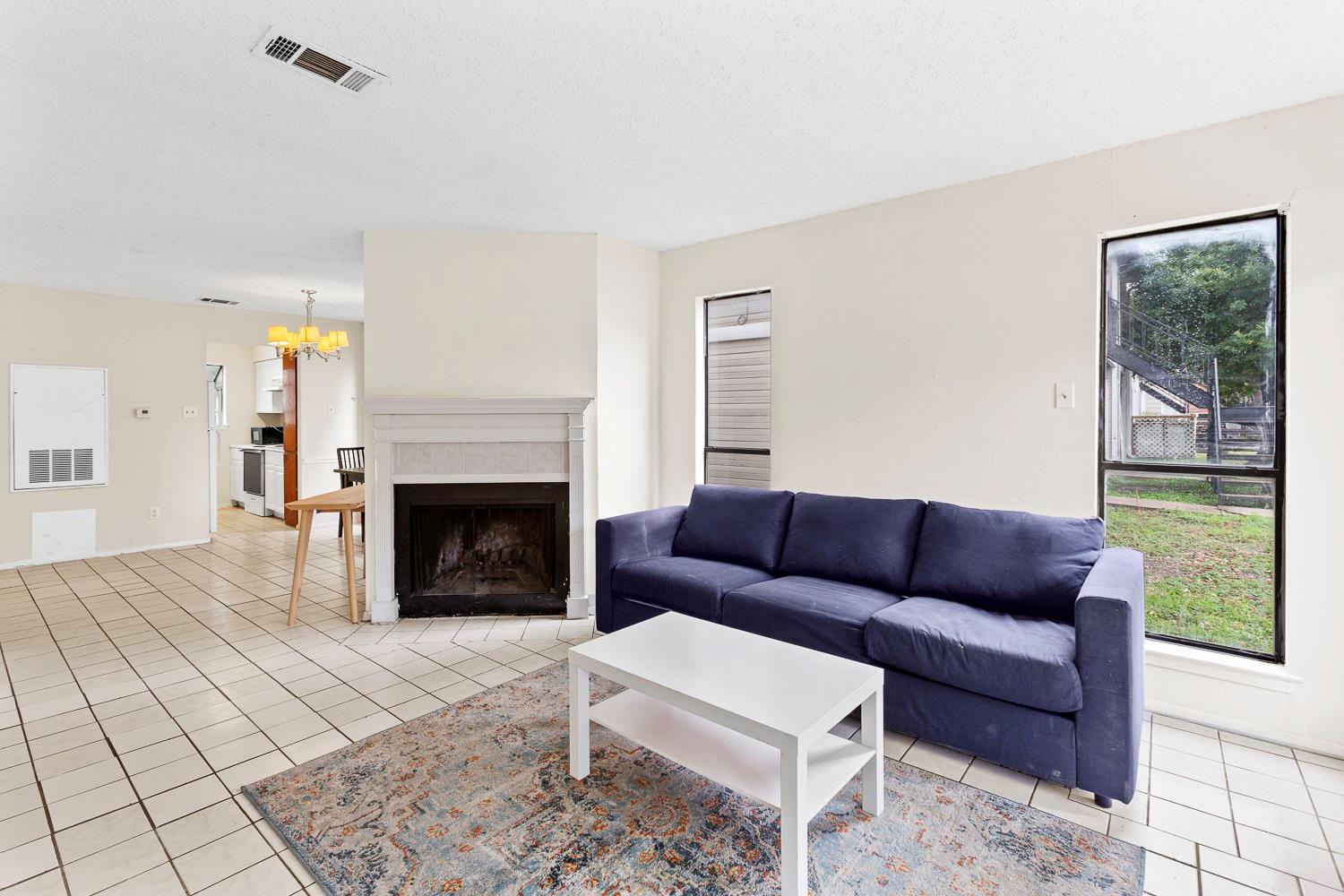 1907 W Loop, Austin, TX 78758