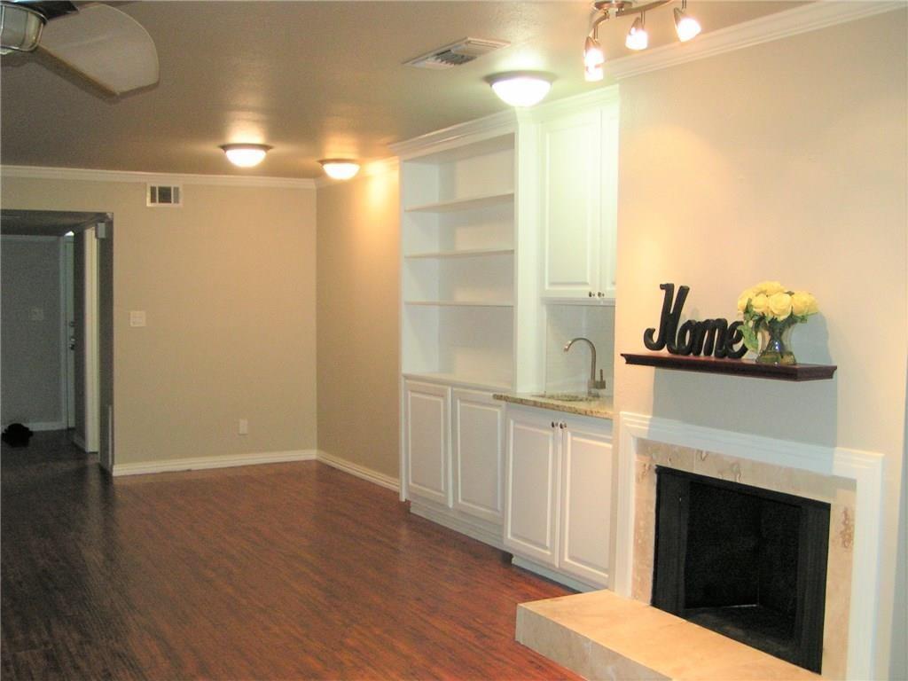 6627 Valleyside Rd, Austin, TX 78731