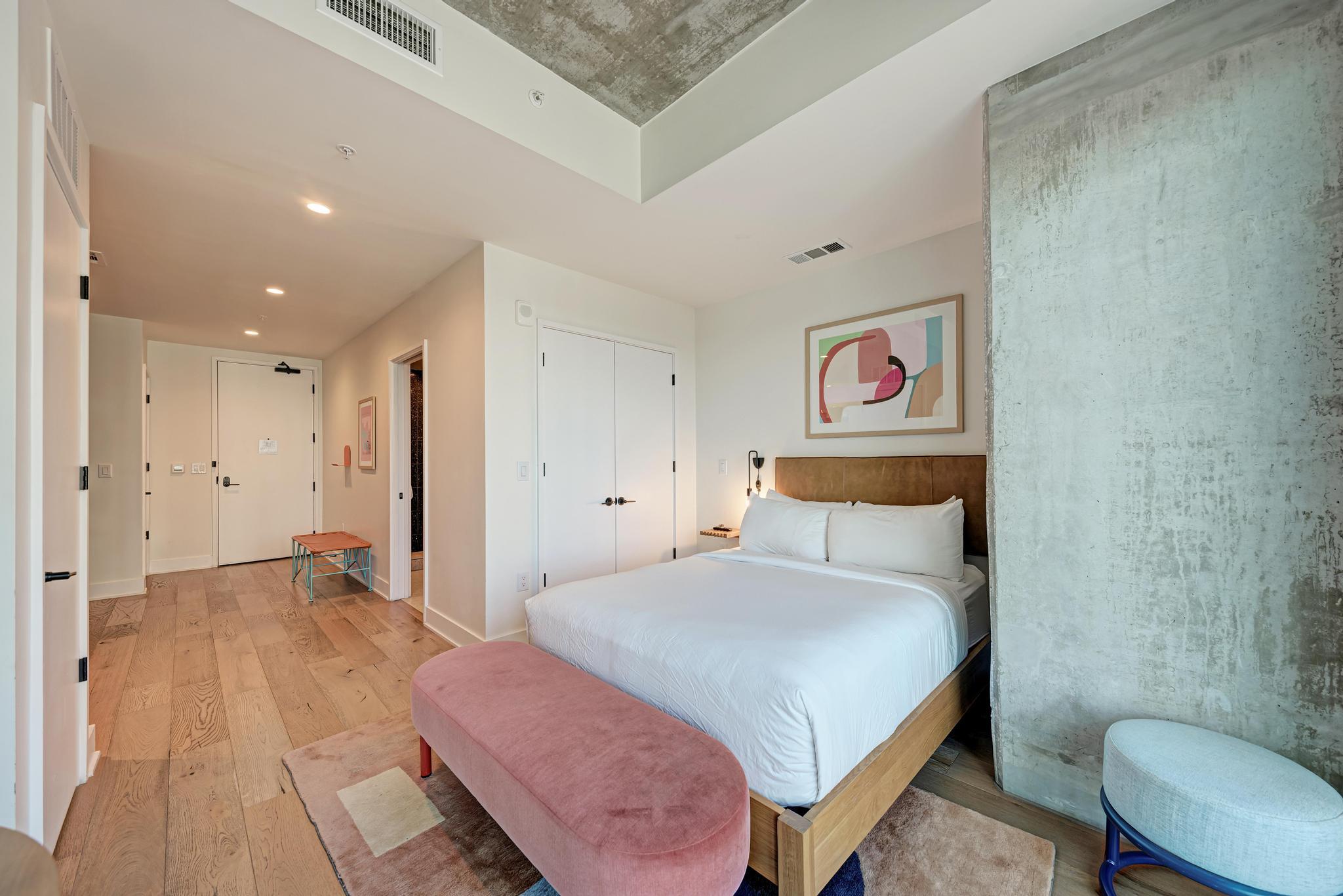 48 East Ave # 2802, Austin, TX 78701