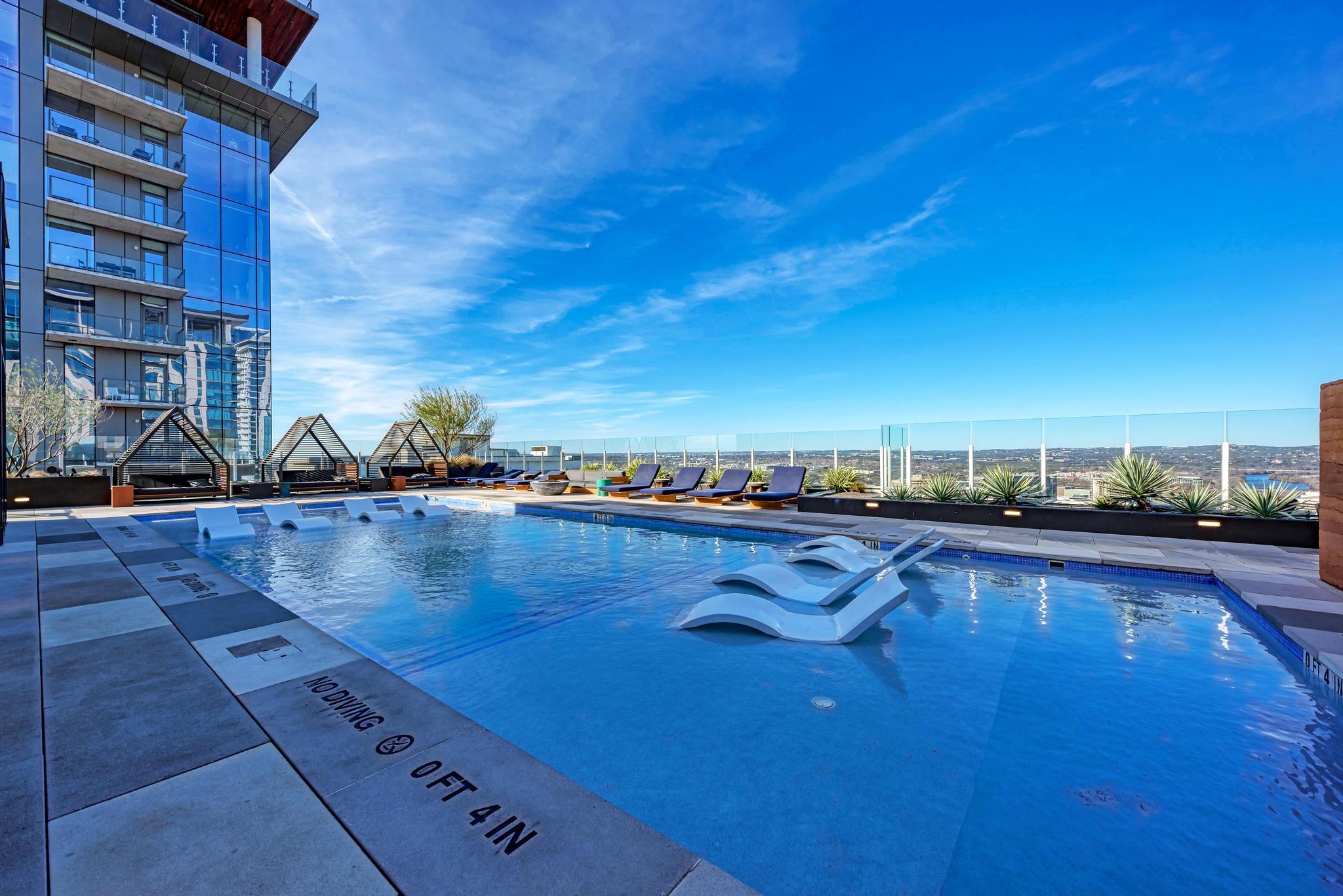 48 East Ave # 2802, Austin, TX 78701